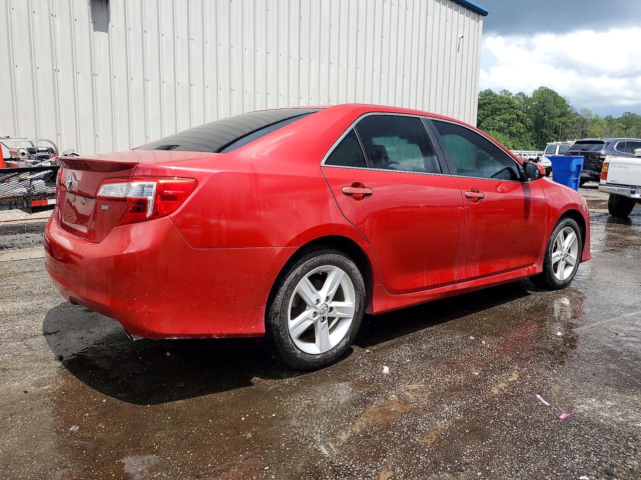 2013 Toyota Camry Se Red vin: 4T1BF1FK3DU709361
