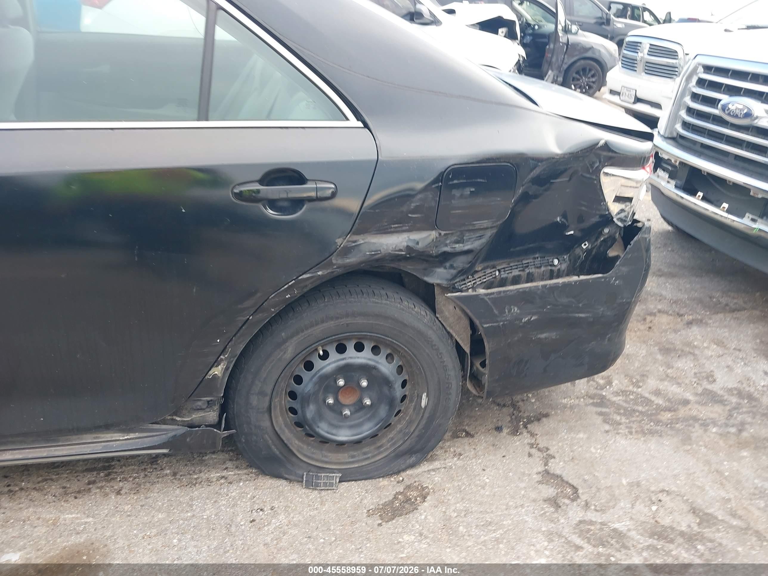 2014 Toyota Camry Le Black vin: 4T1BF1FK3EU305008