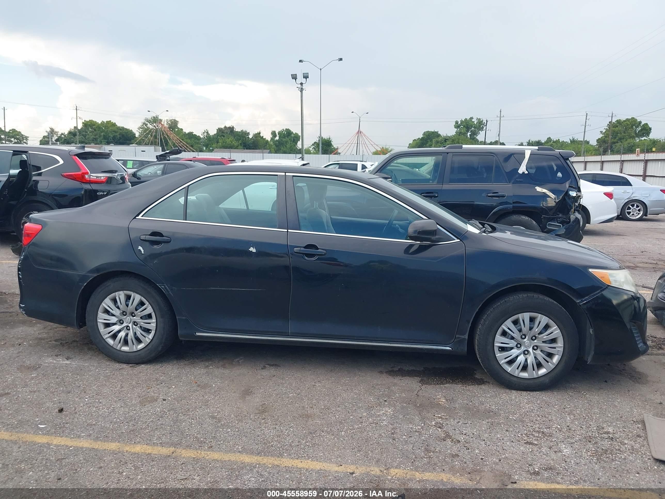2014 Toyota Camry Le Black vin: 4T1BF1FK3EU305008