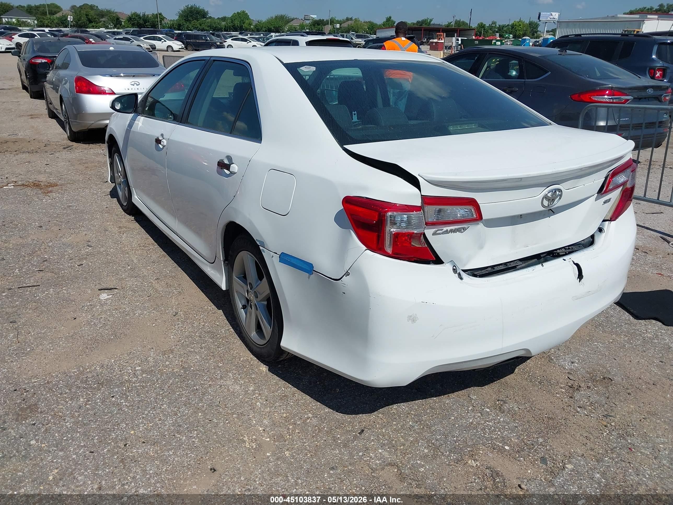 2014 Toyota Camry Se Белый vin: 4T1BF1FK3EU315103