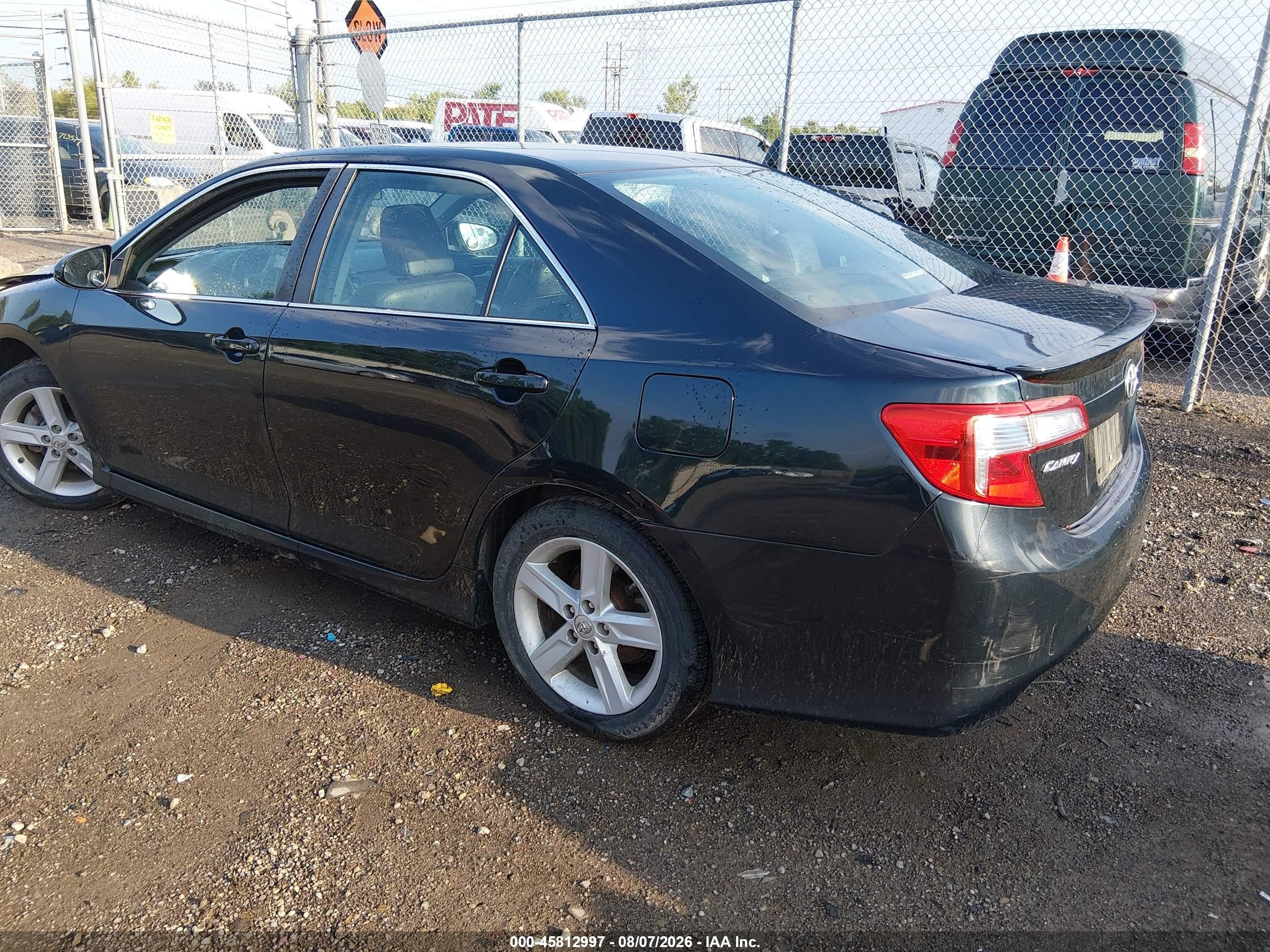 2014 Toyota Camry Se Black vin: 4T1BF1FK3EU320513