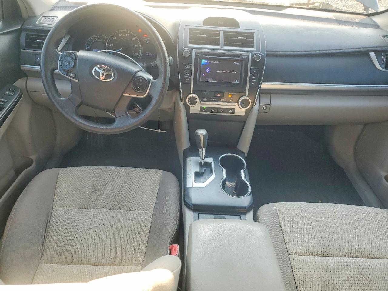 2014 Toyota Camry Le Gray vin: 4T1BF1FK3EU321726