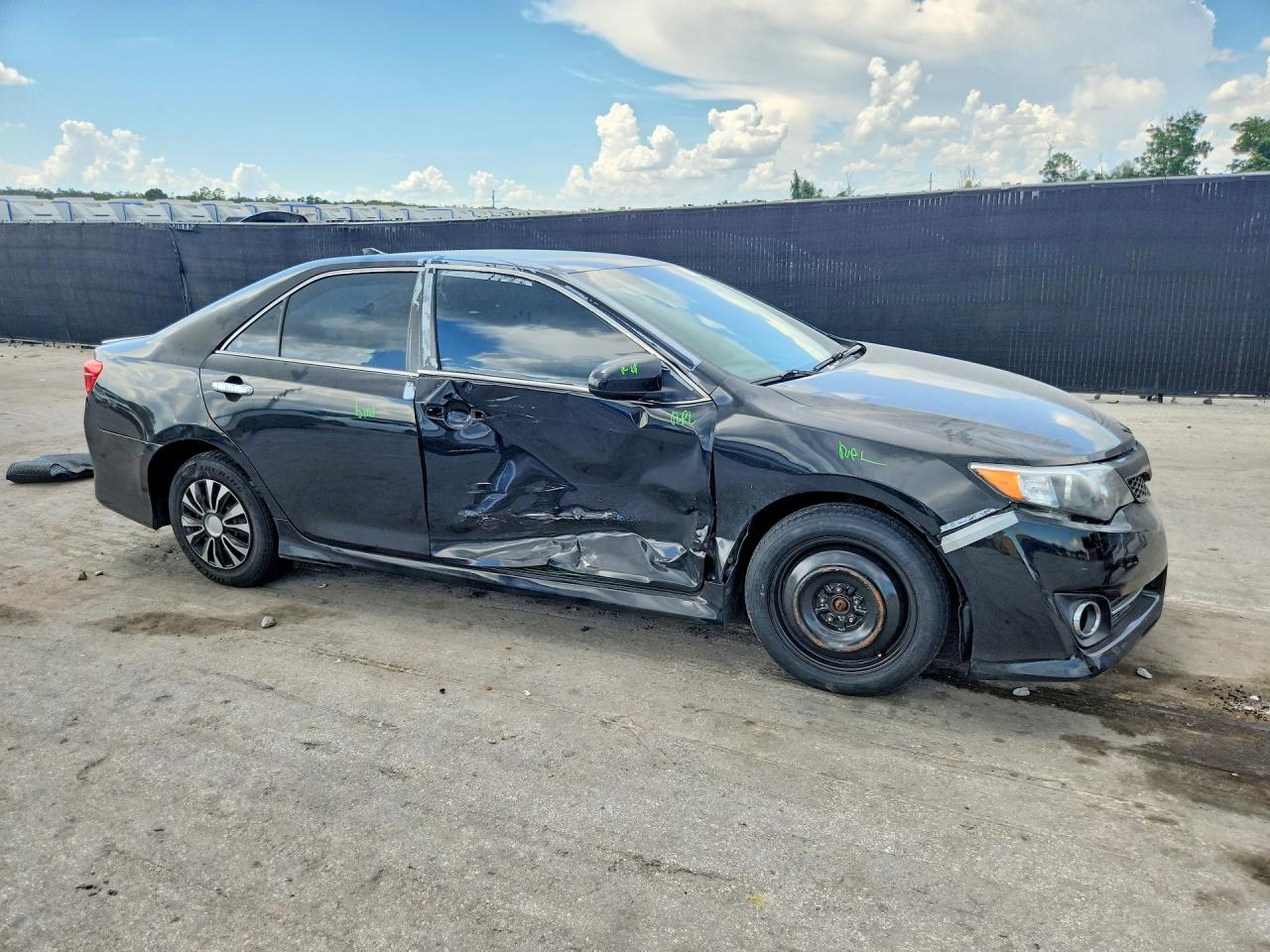 2014 Toyota Camry Se Black vin: 4T1BF1FK3EU321886