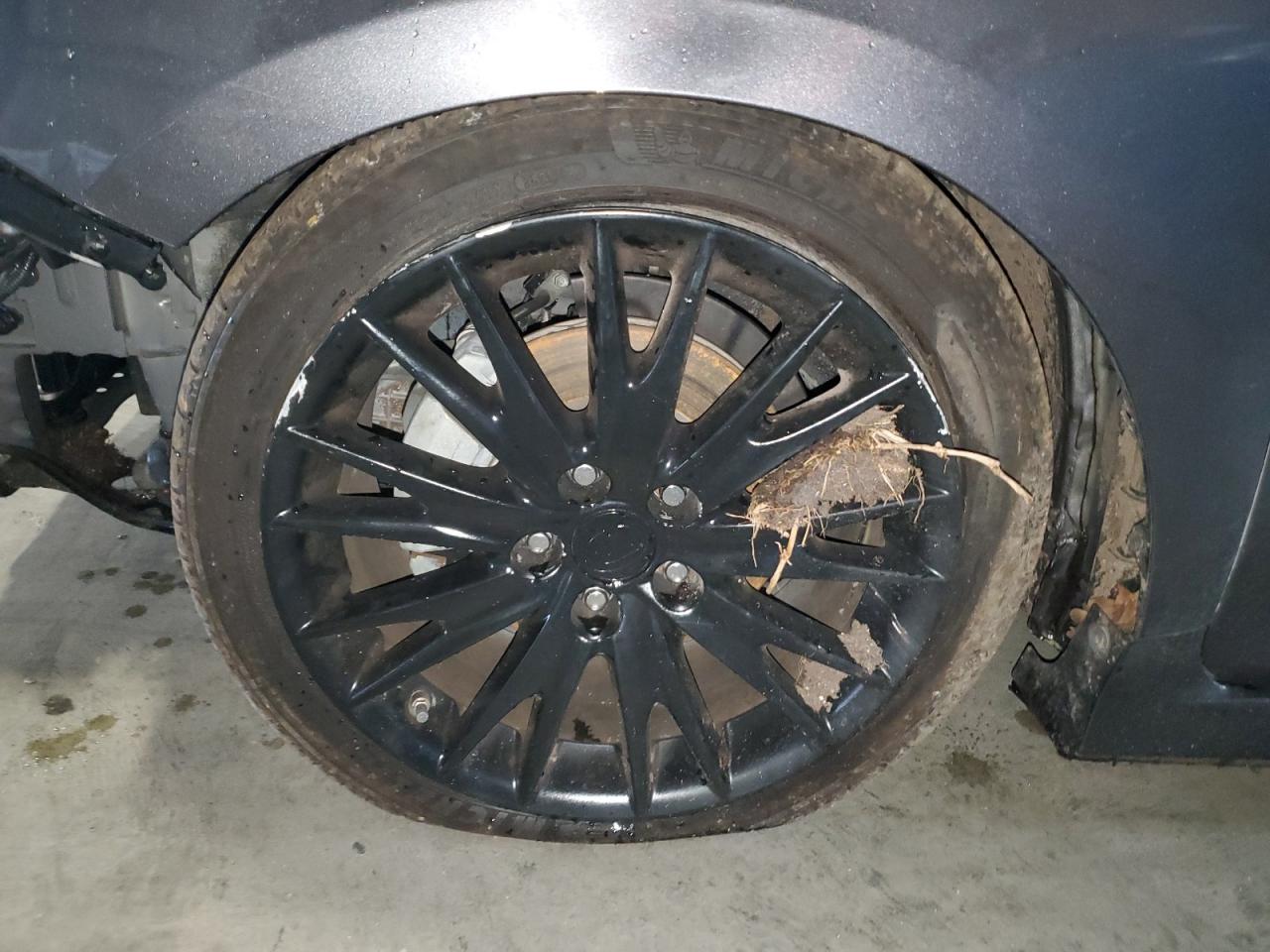 2014 Toyota Camry Se Серый vin: 4T1BF1FK3EU323654 Damage: Left Front Wheel, Aftermarket, Acceptable