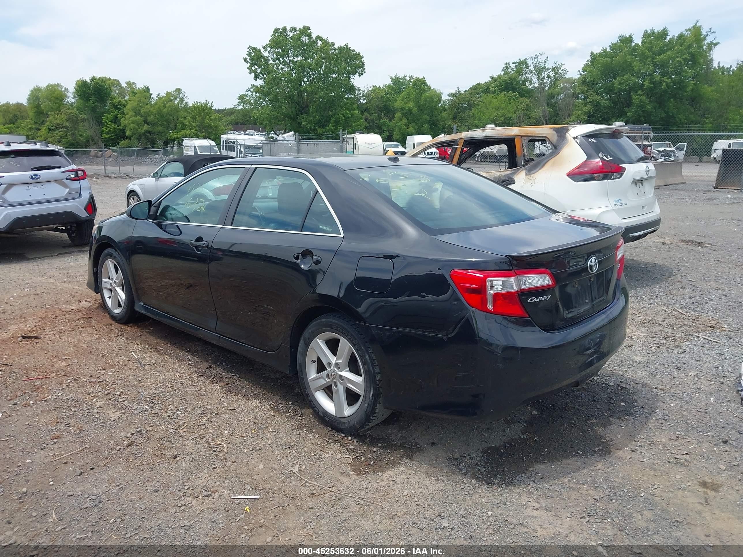 2014 Toyota Camry Se Black vin: 4T1BF1FK3EU334444