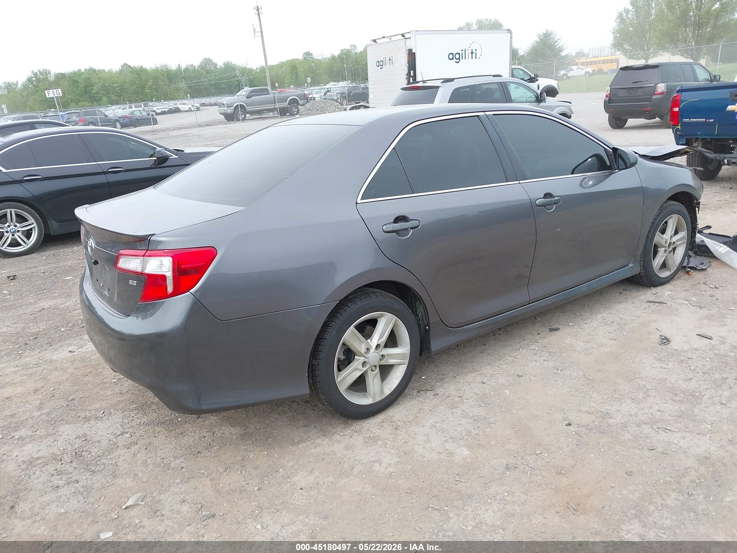 2014 Toyota Camry Se Gray vin: 4T1BF1FK3EU335688
