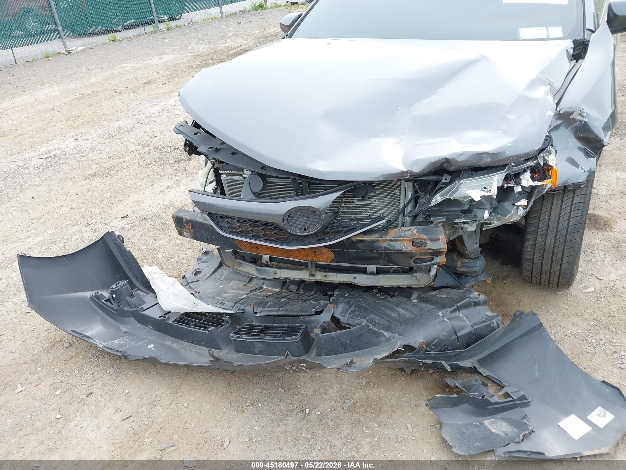 2014 Toyota Camry Se Gray vin: 4T1BF1FK3EU335688