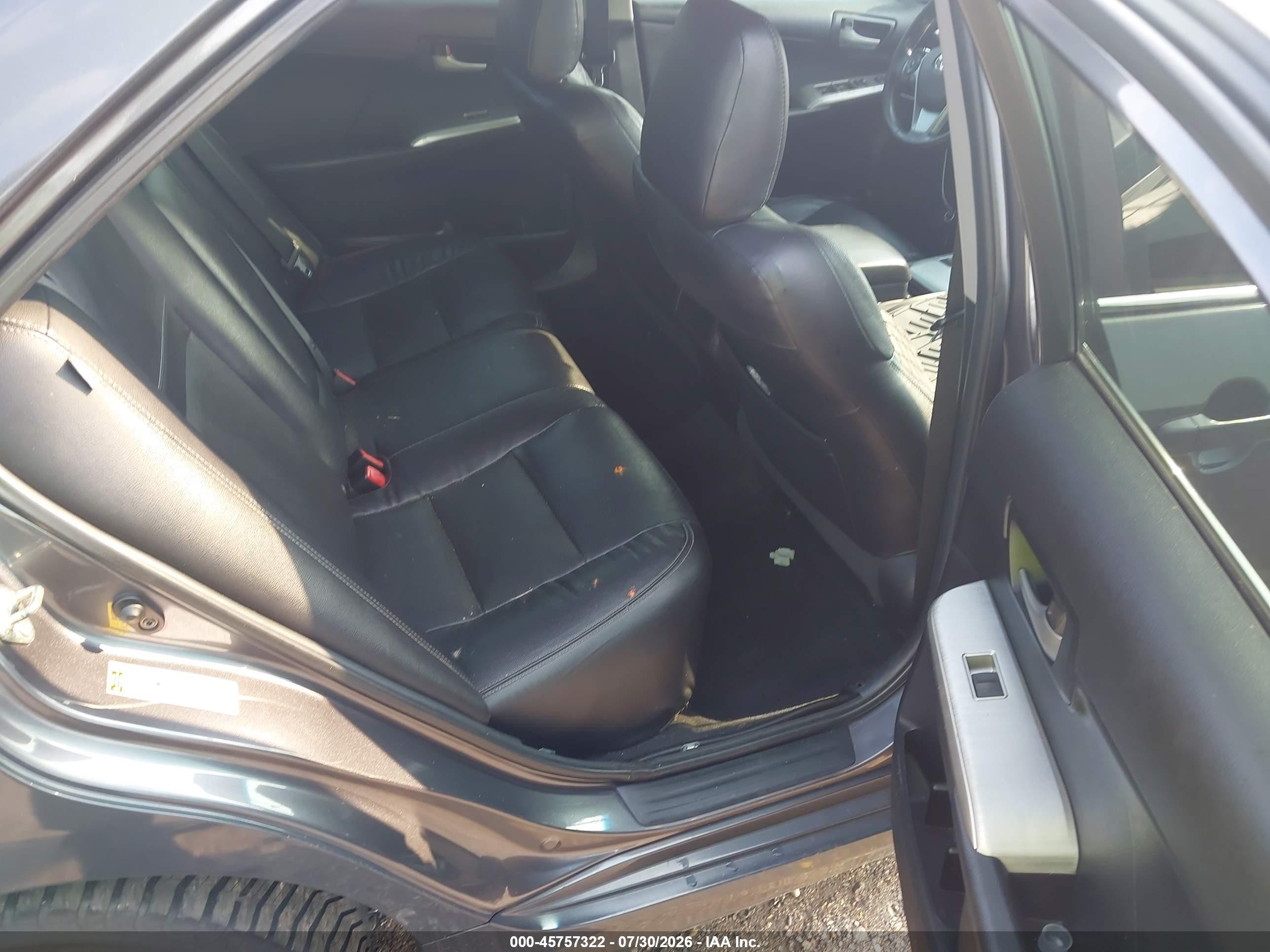 2014 Toyota Camry Se Серый vin: 4T1BF1FK3EU343466