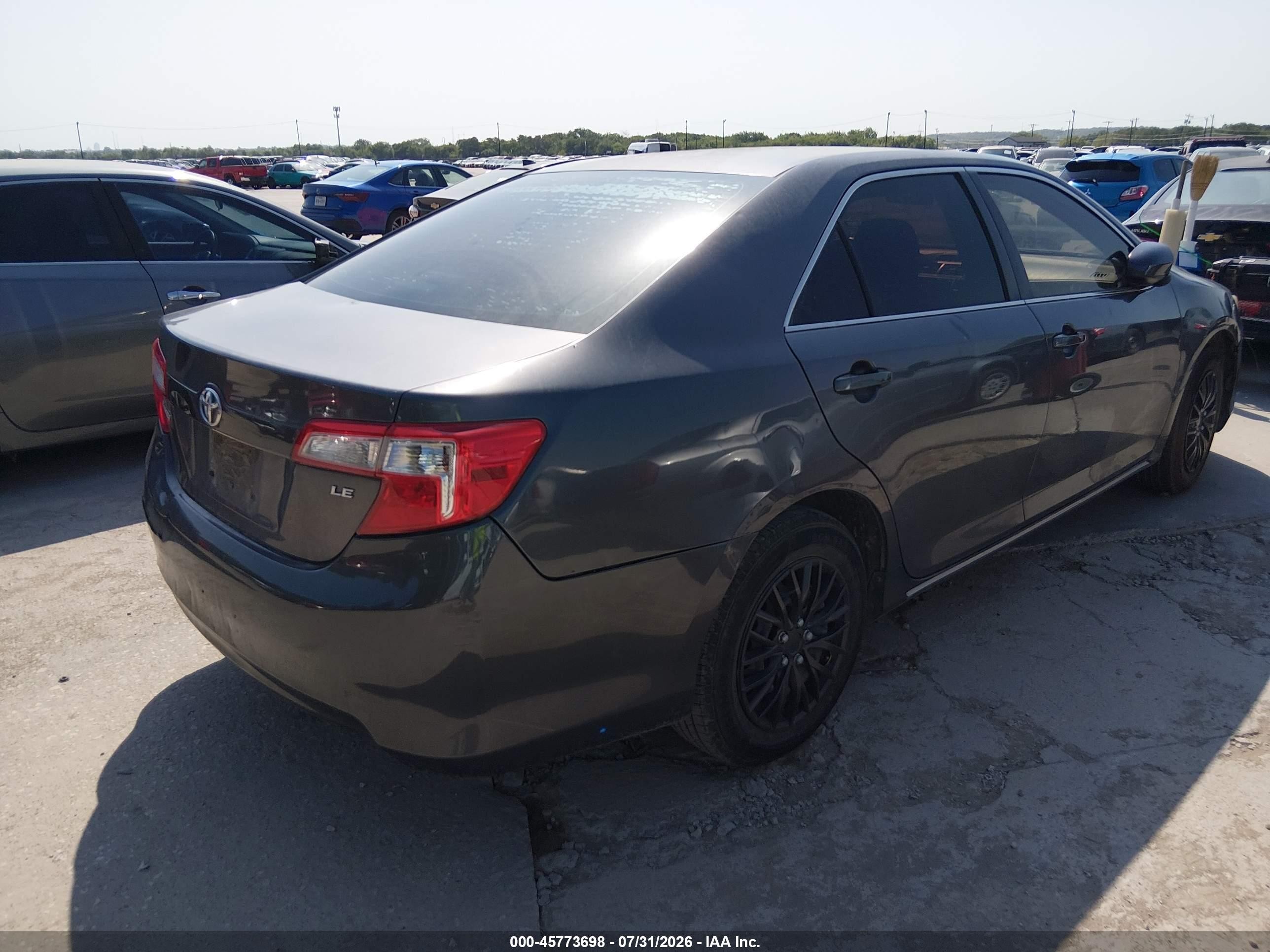 2014 Toyota Camry Le Brown vin: 4T1BF1FK3EU367542