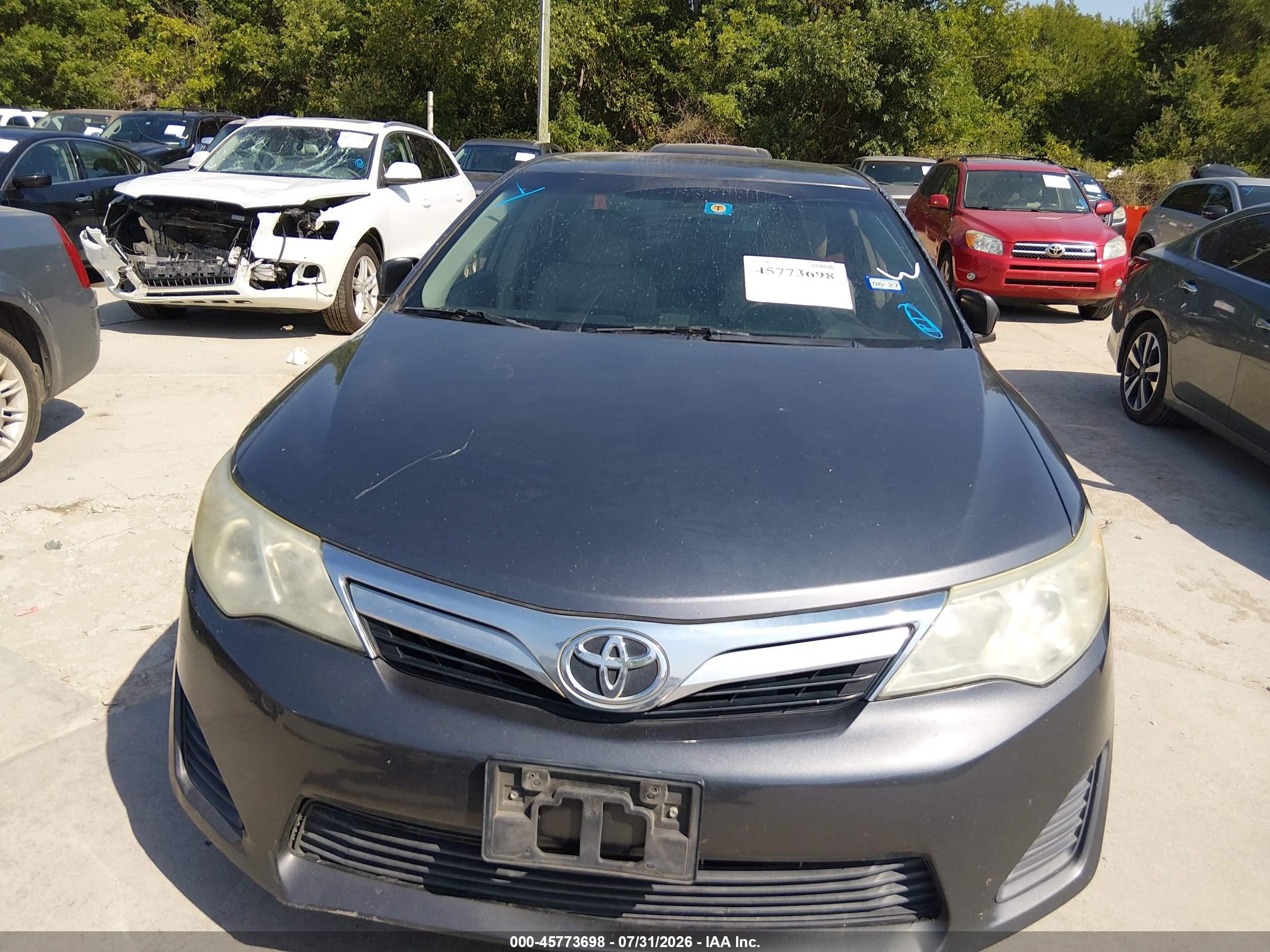 2014 Toyota Camry Le Brown vin: 4T1BF1FK3EU367542