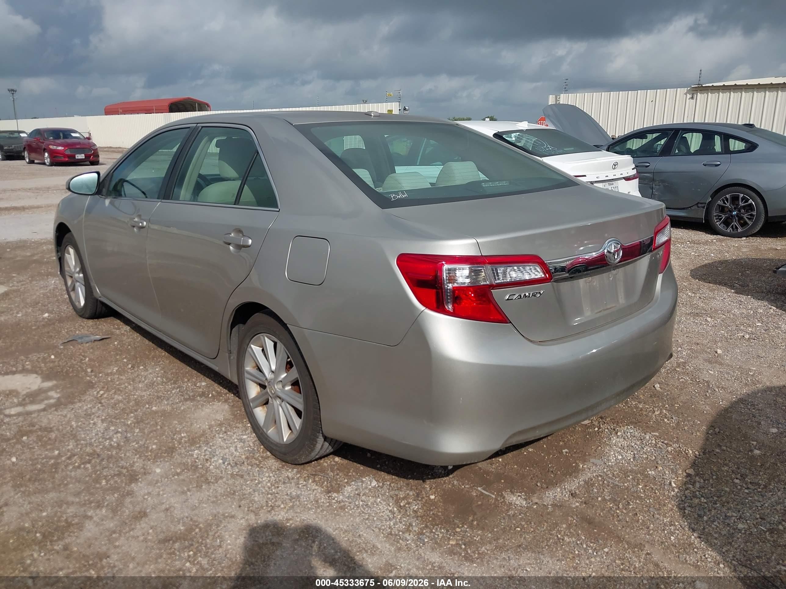 2014 Toyota Camry Xle Tan vin: 4T1BF1FK3EU378136