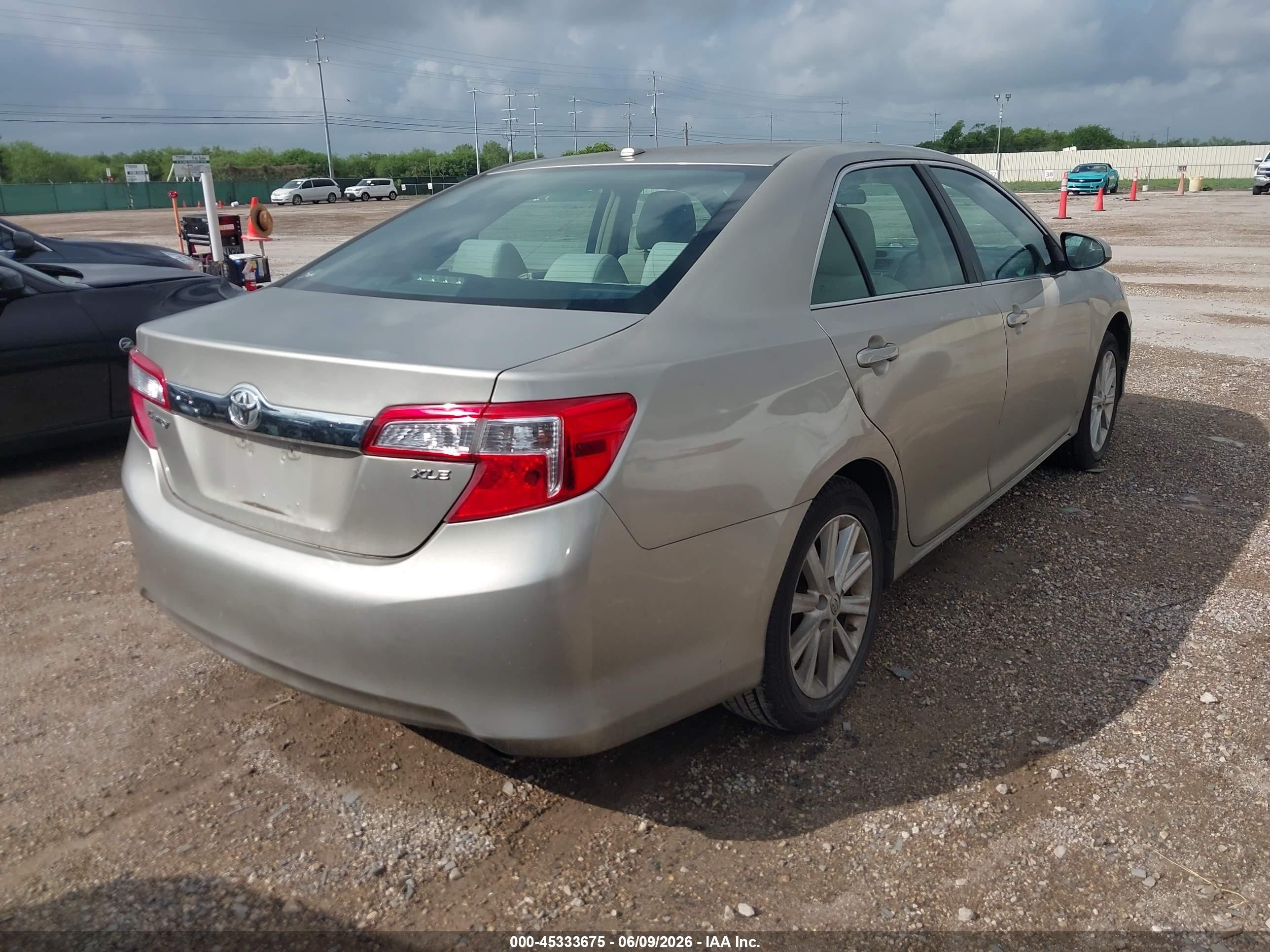 2014 Toyota Camry Xle Tan vin: 4T1BF1FK3EU378136
