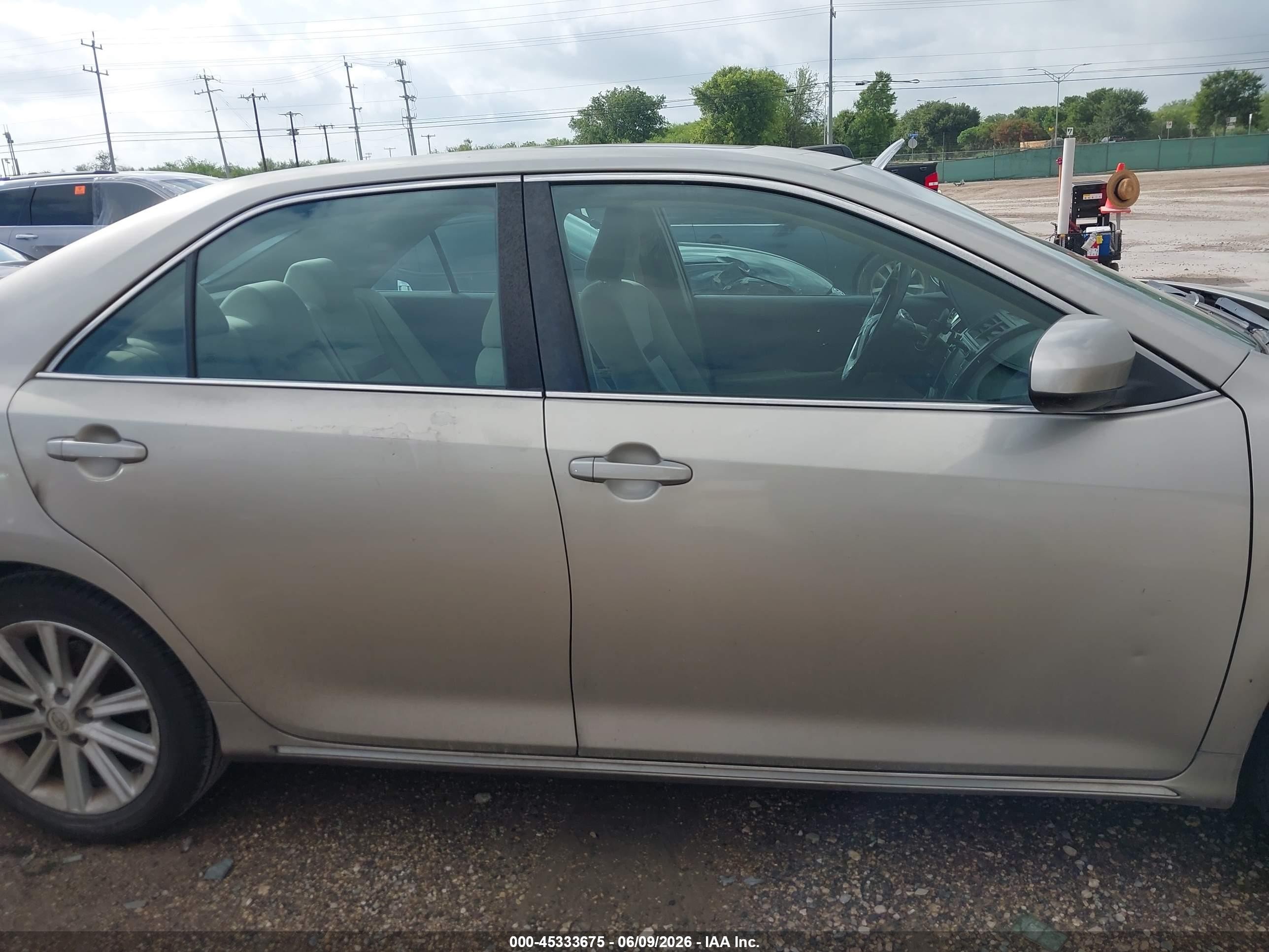 2014 Toyota Camry Xle Tan vin: 4T1BF1FK3EU378136