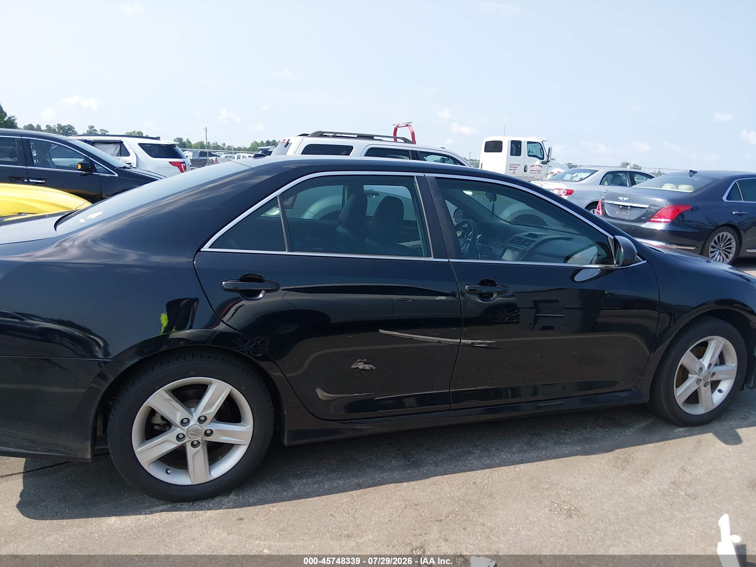 2014 Toyota Camry Se Черный vin: 4T1BF1FK3EU380808