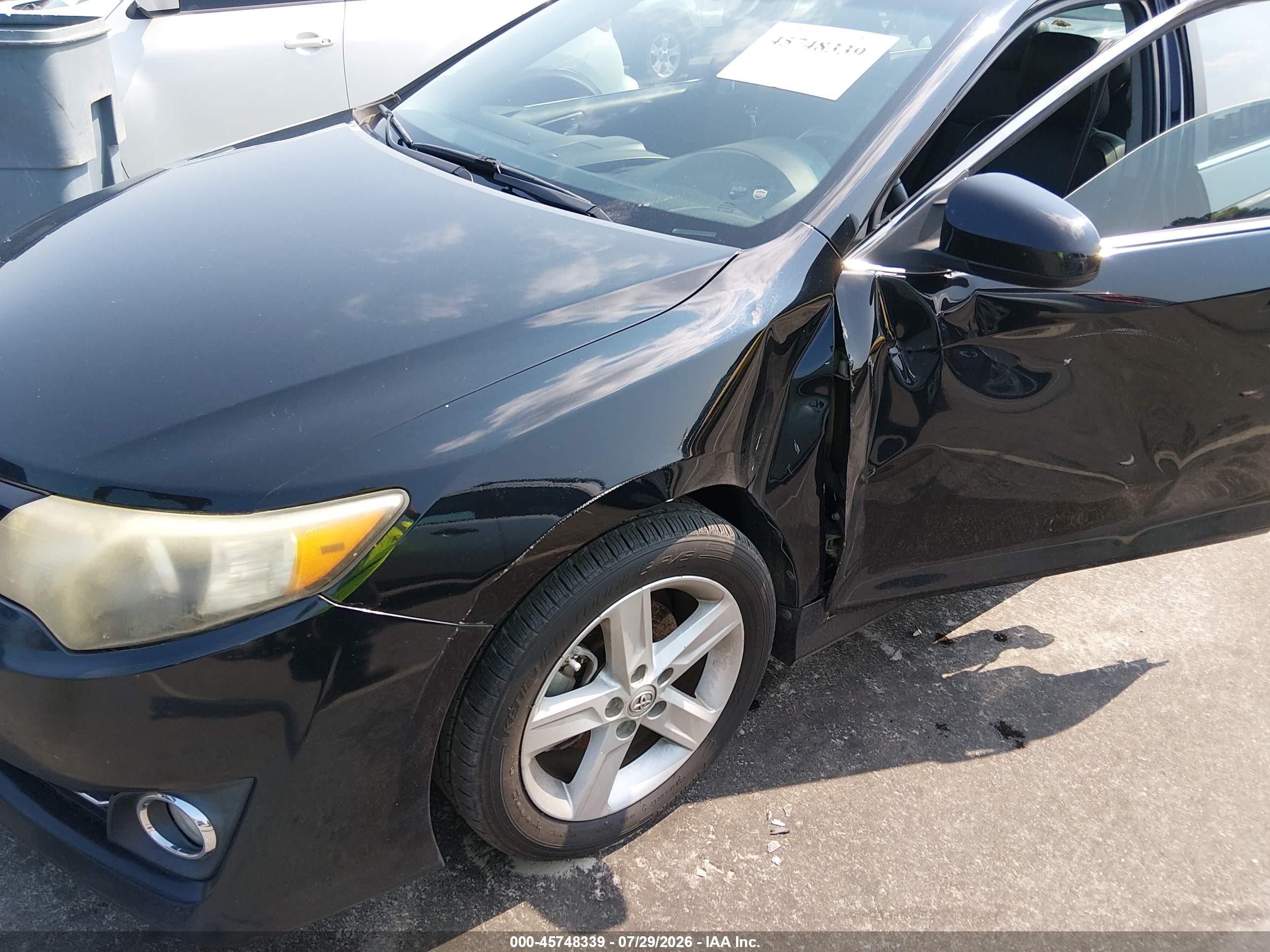 2014 Toyota Camry Se Черный vin: 4T1BF1FK3EU380808