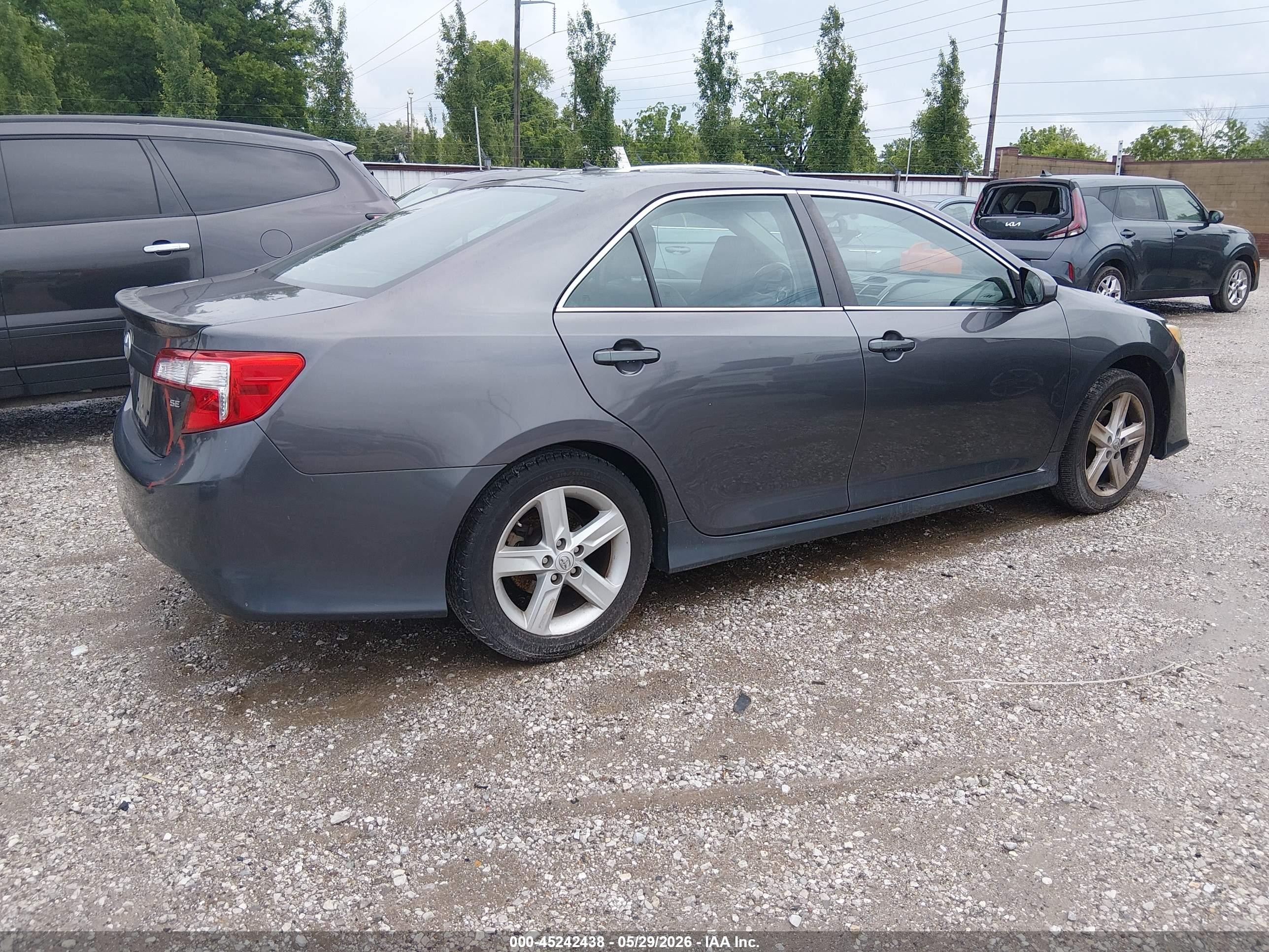 2014 Toyota Camry Se Gray vin: 4T1BF1FK3EU387175