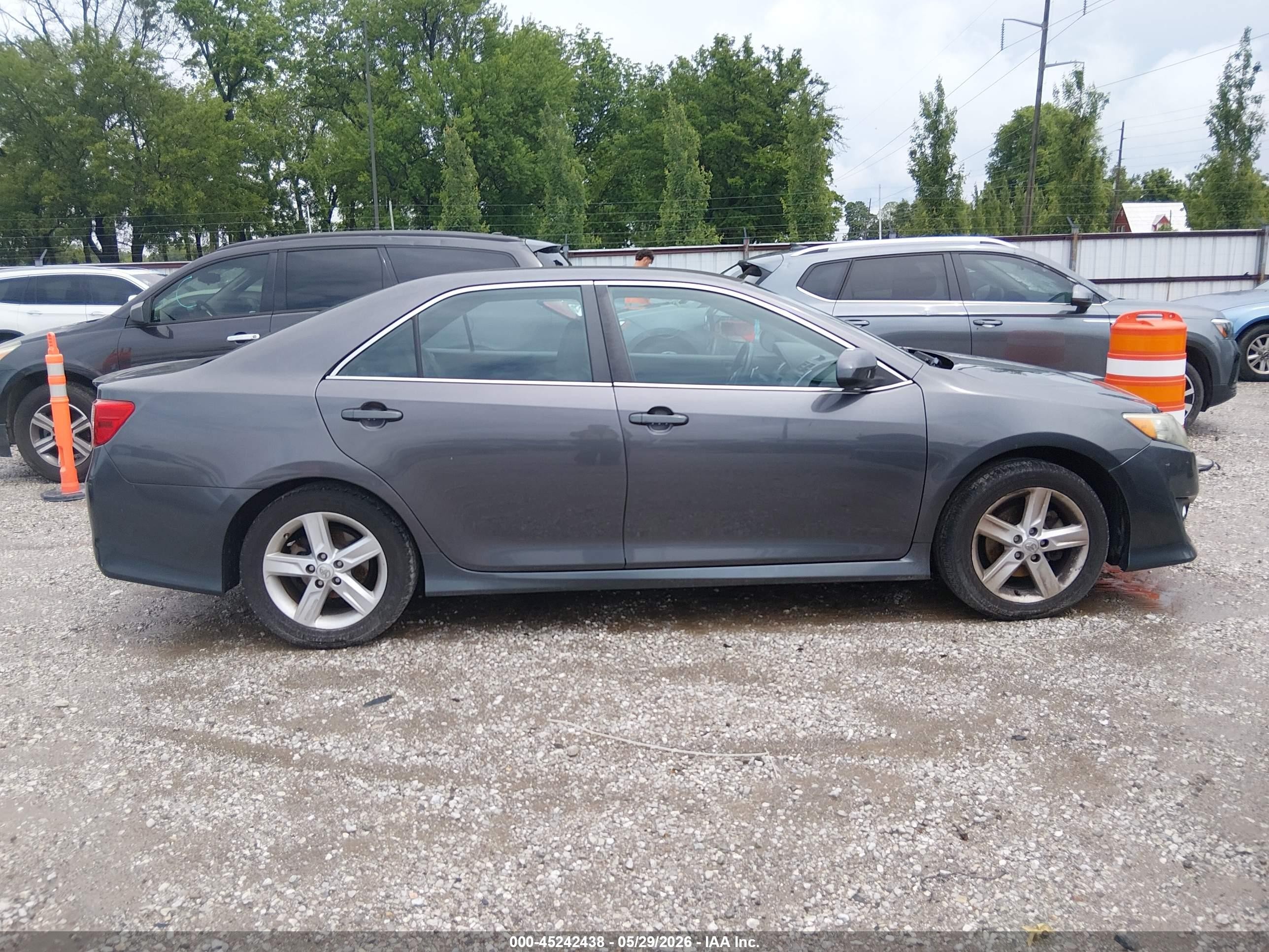 2014 Toyota Camry Se Gray vin: 4T1BF1FK3EU387175