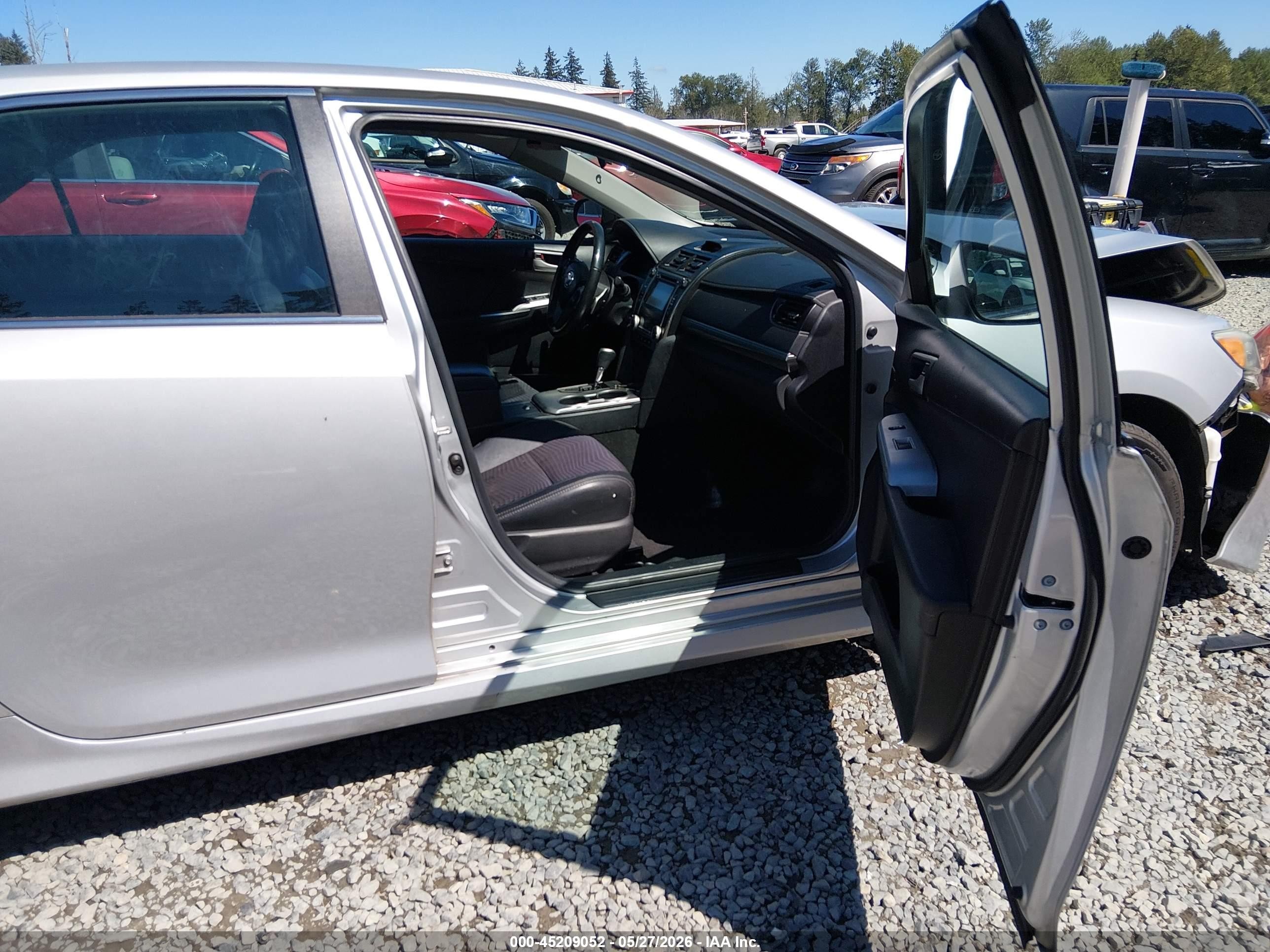2014 Toyota Camry Se Silver vin: 4T1BF1FK3EU397558