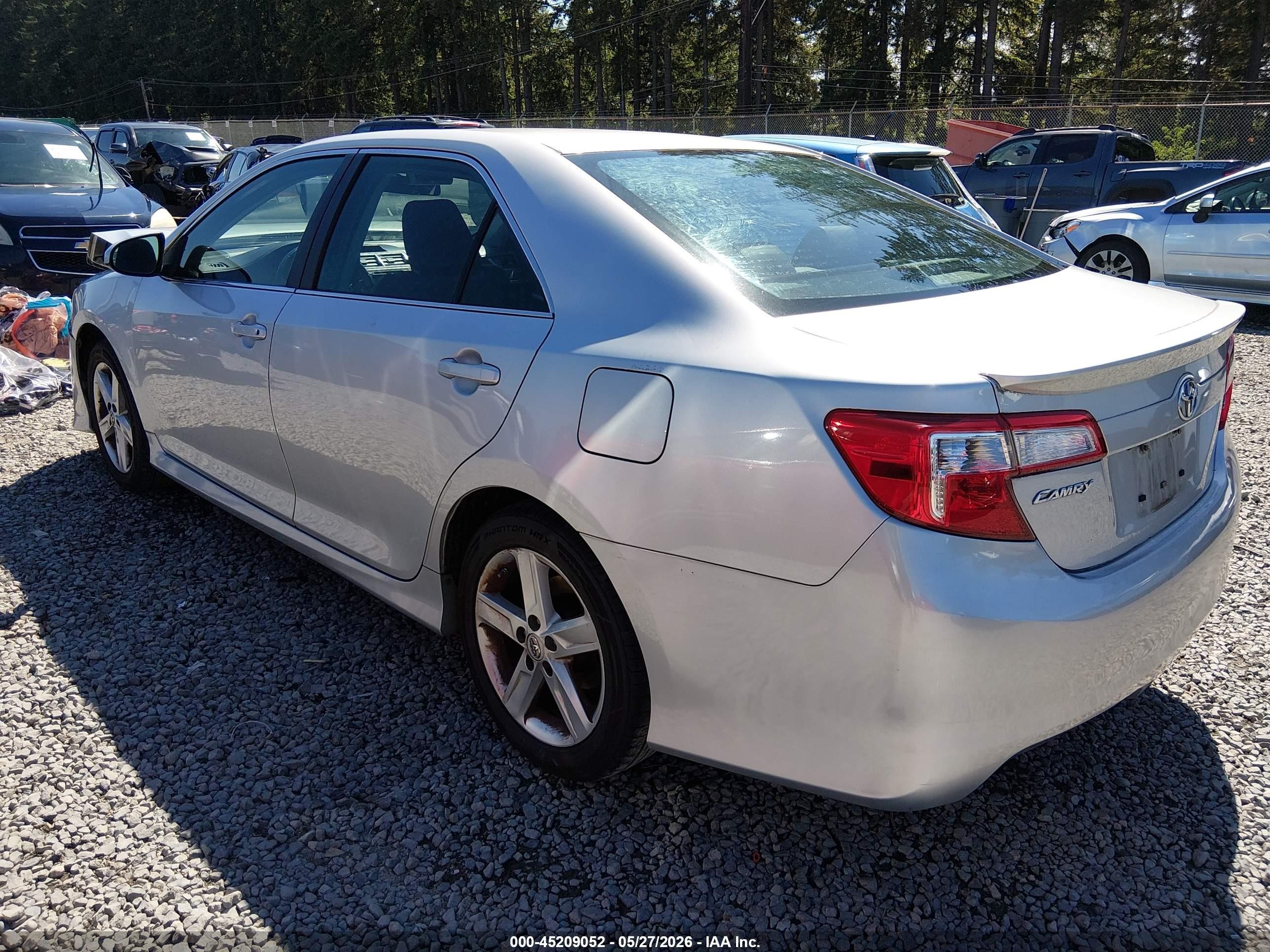2014 Toyota Camry Se Silver vin: 4T1BF1FK3EU397558