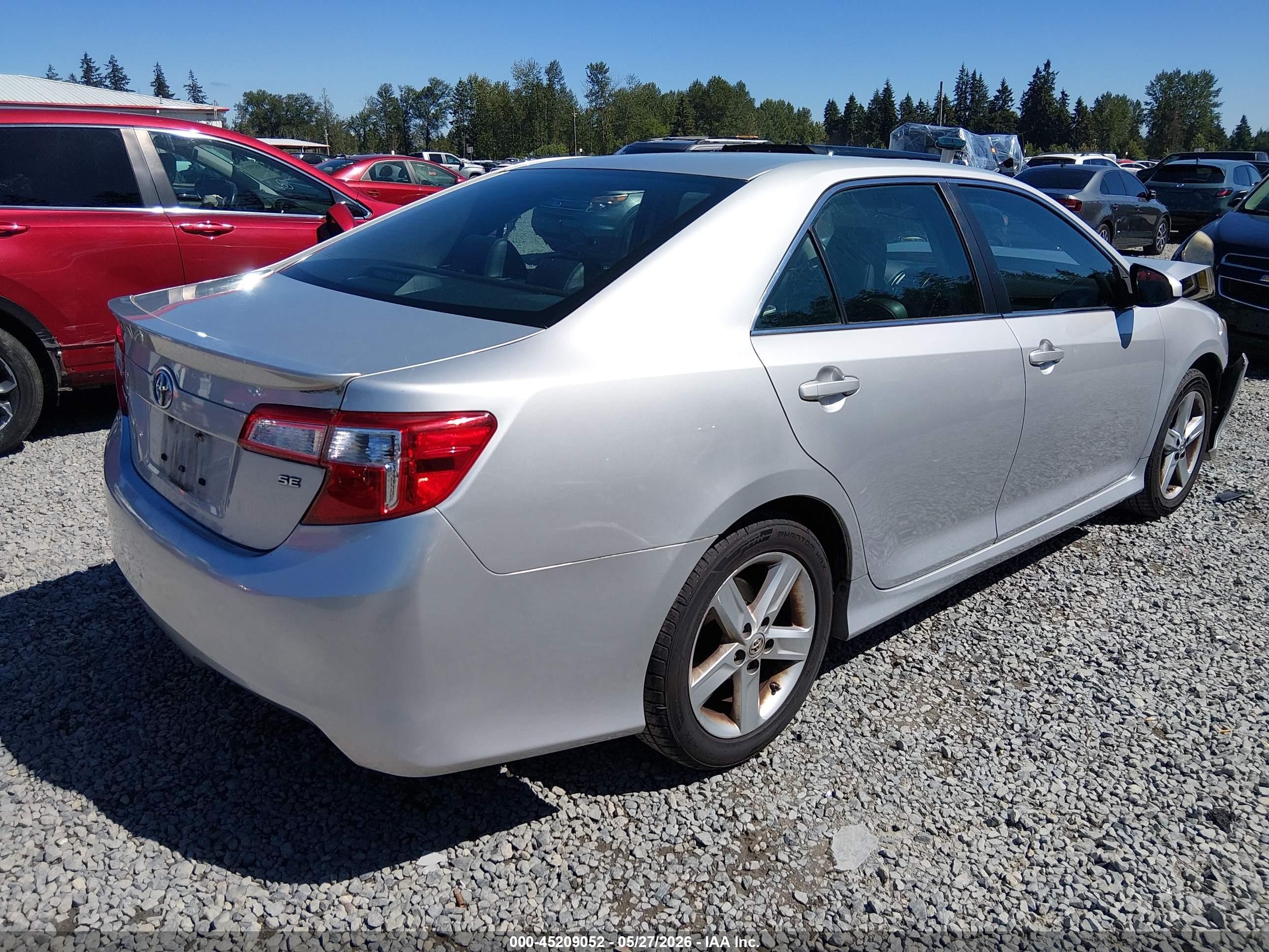 2014 Toyota Camry Se Silver vin: 4T1BF1FK3EU397558