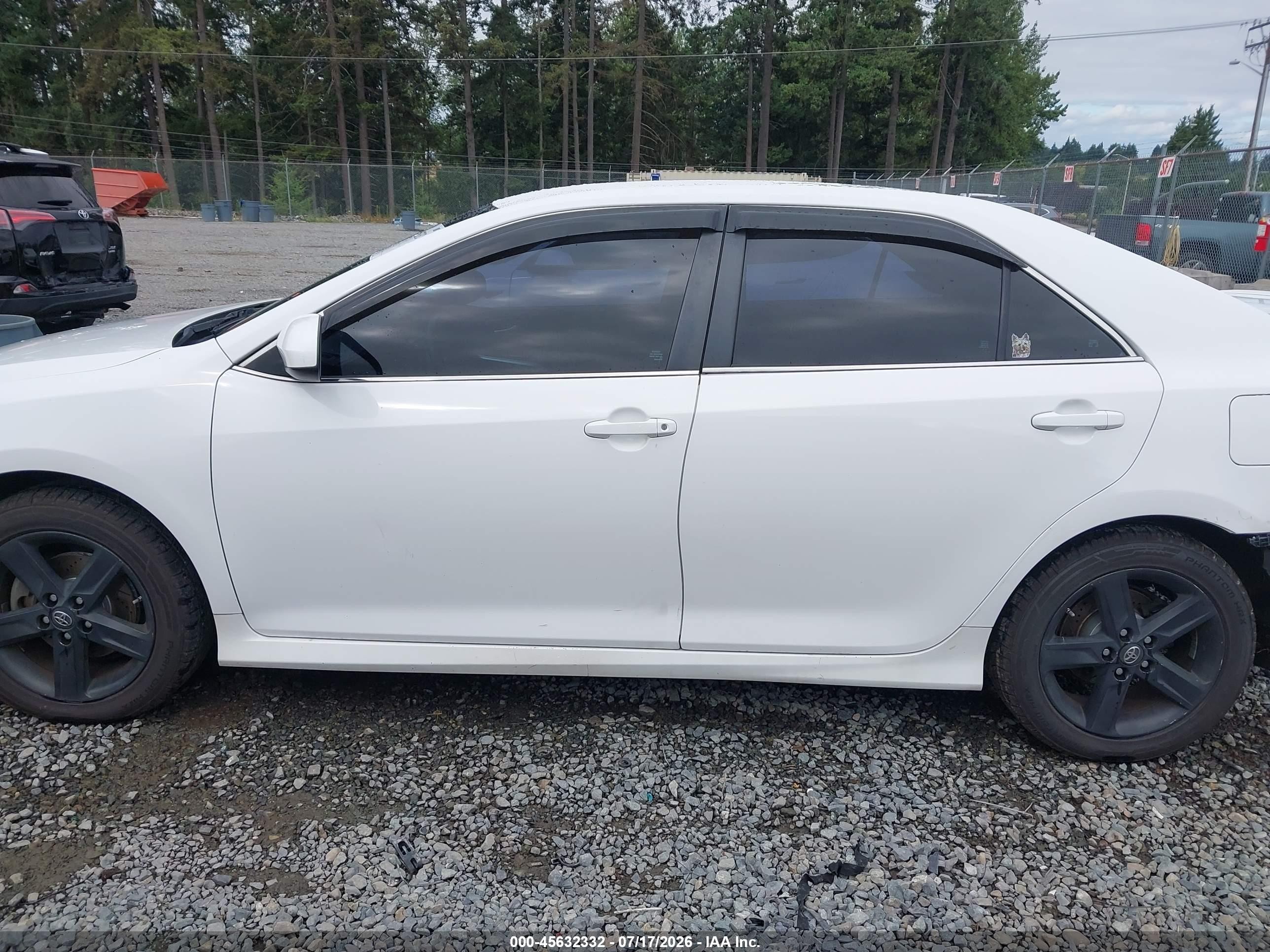 2014 Toyota Camry Se White vin: 4T1BF1FK3EU401544