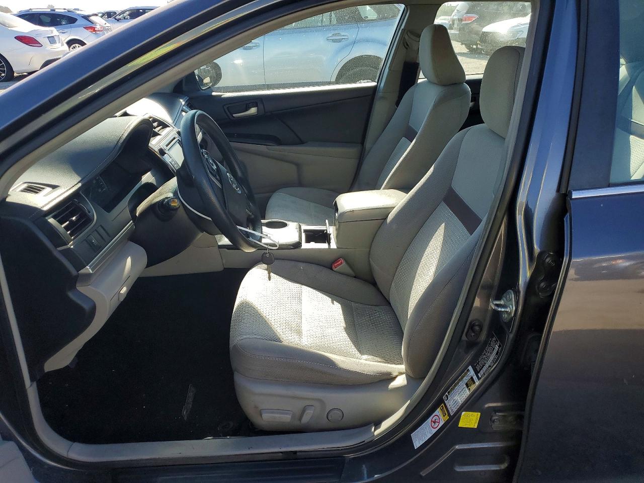 2014 Toyota Camry Le Gray vin: 4T1BF1FK3EU407778