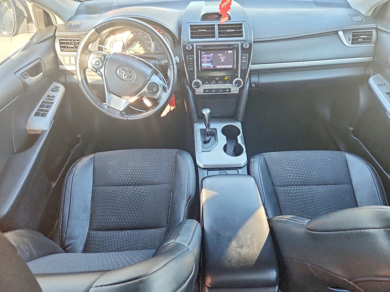 2014 Toyota Camry Se Серый vin: 4T1BF1FK3EU408445