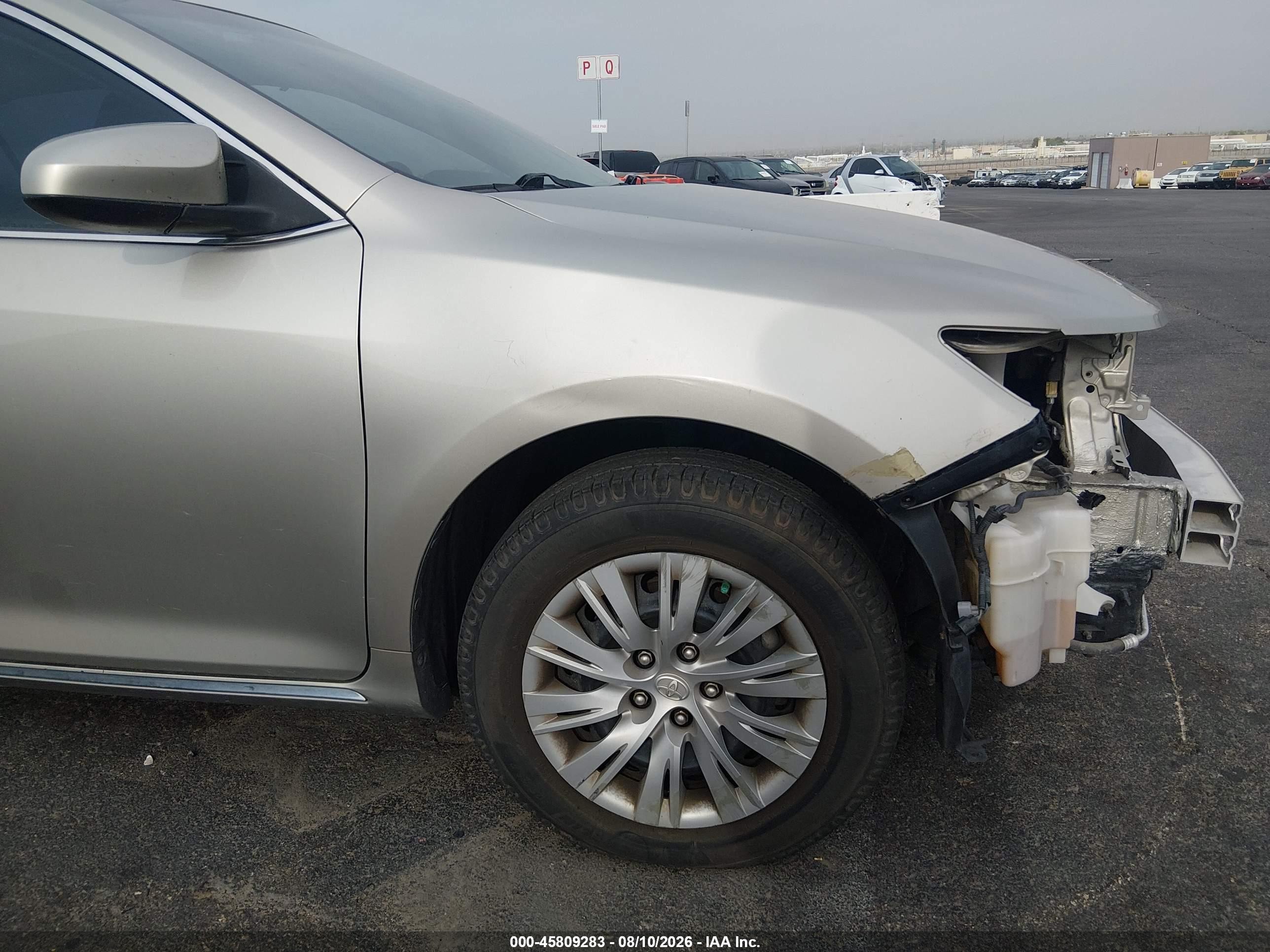 2014 Toyota Camry Le Gold vin: 4T1BF1FK3EU415069