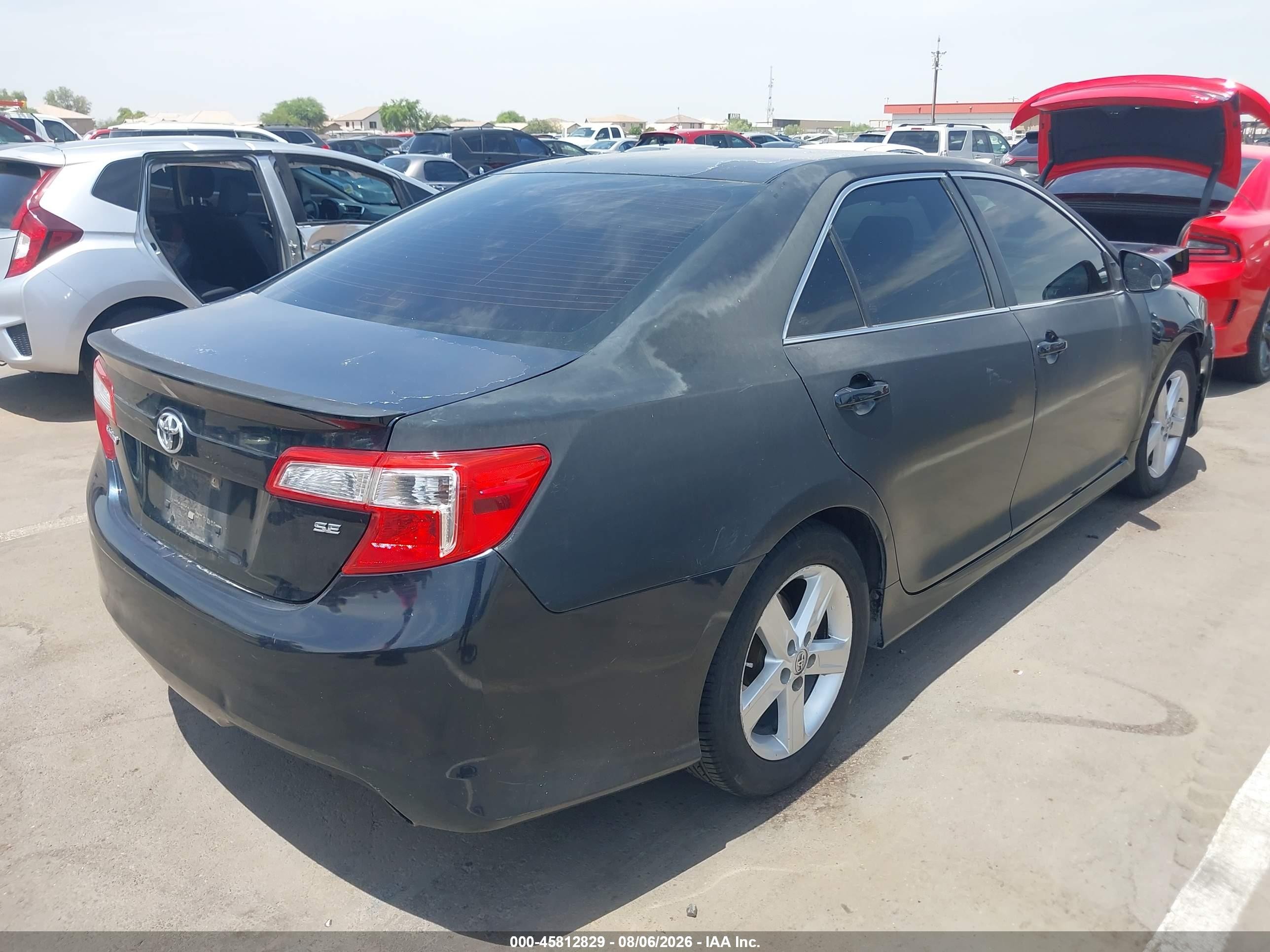 2014 Toyota Camry Se Blue vin: 4T1BF1FK3EU429764