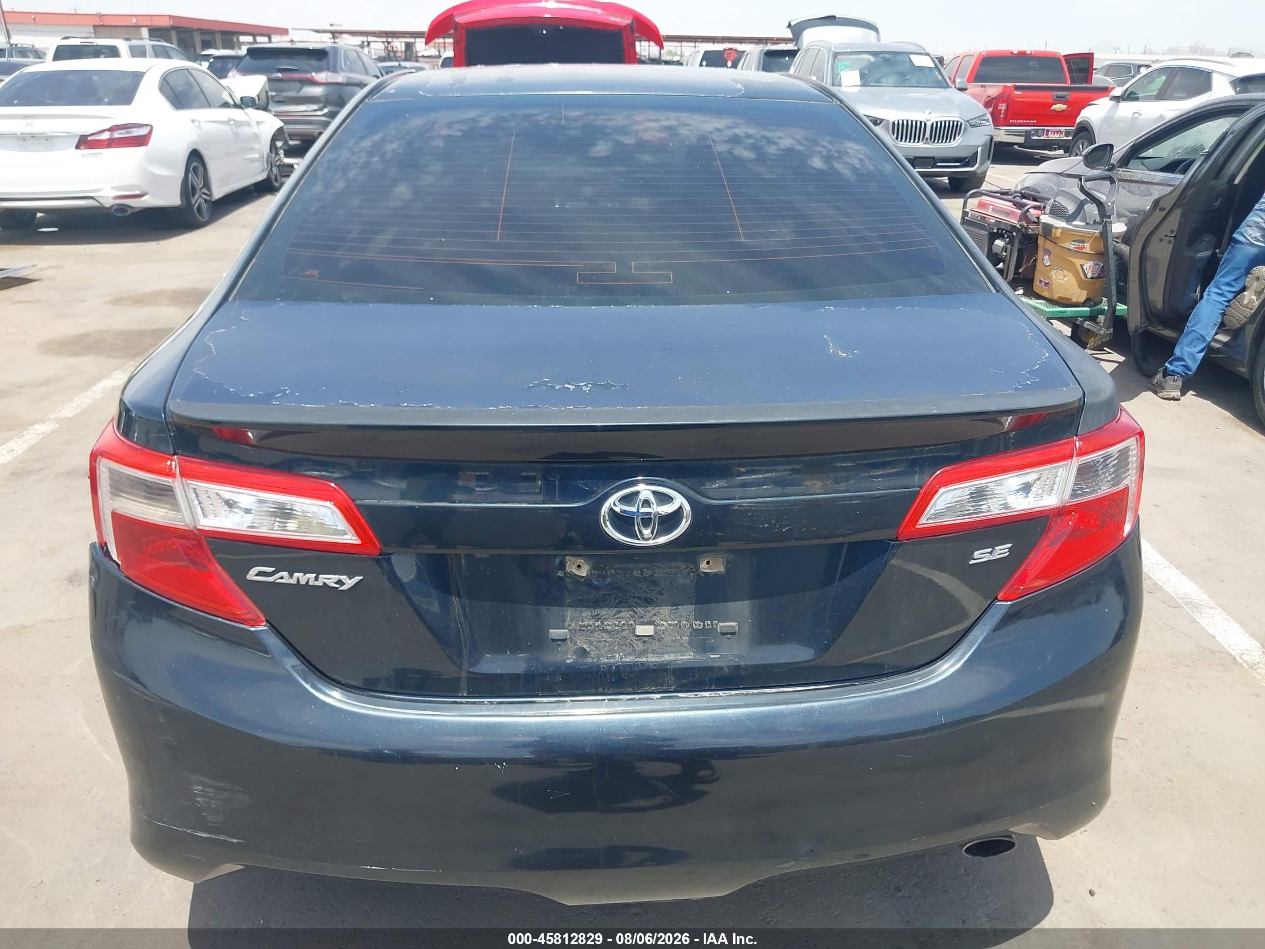 2014 Toyota Camry Se Blue vin: 4T1BF1FK3EU429764