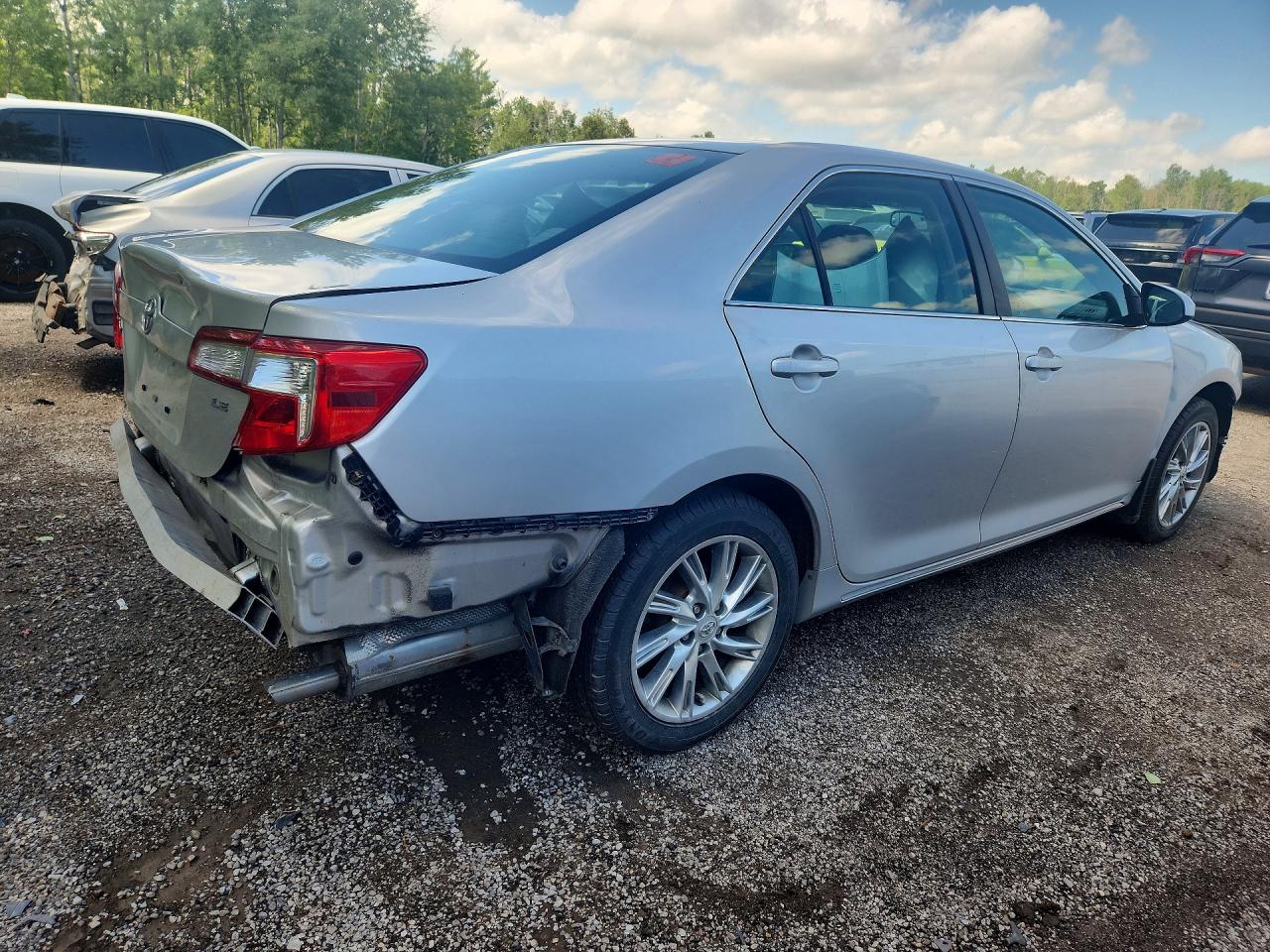 2014 Toyota Camry L Silver vin: 4T1BF1FK3EU432308
