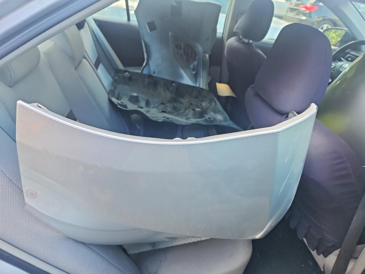 2014 Toyota Camry L Silver vin: 4T1BF1FK3EU432308