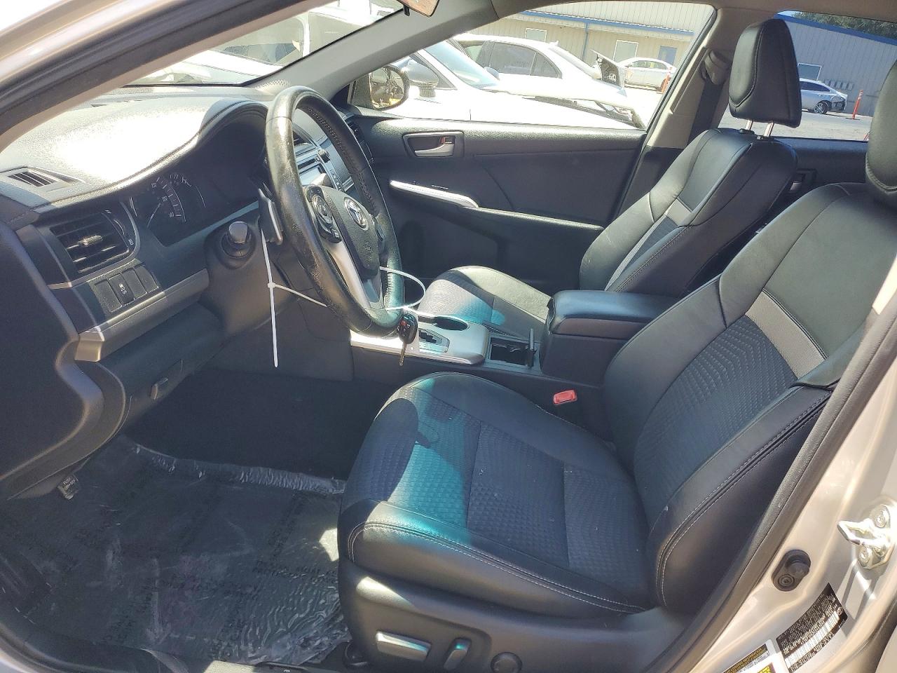 2014 Toyota Camry Se Silver vin: 4T1BF1FK3EU443082