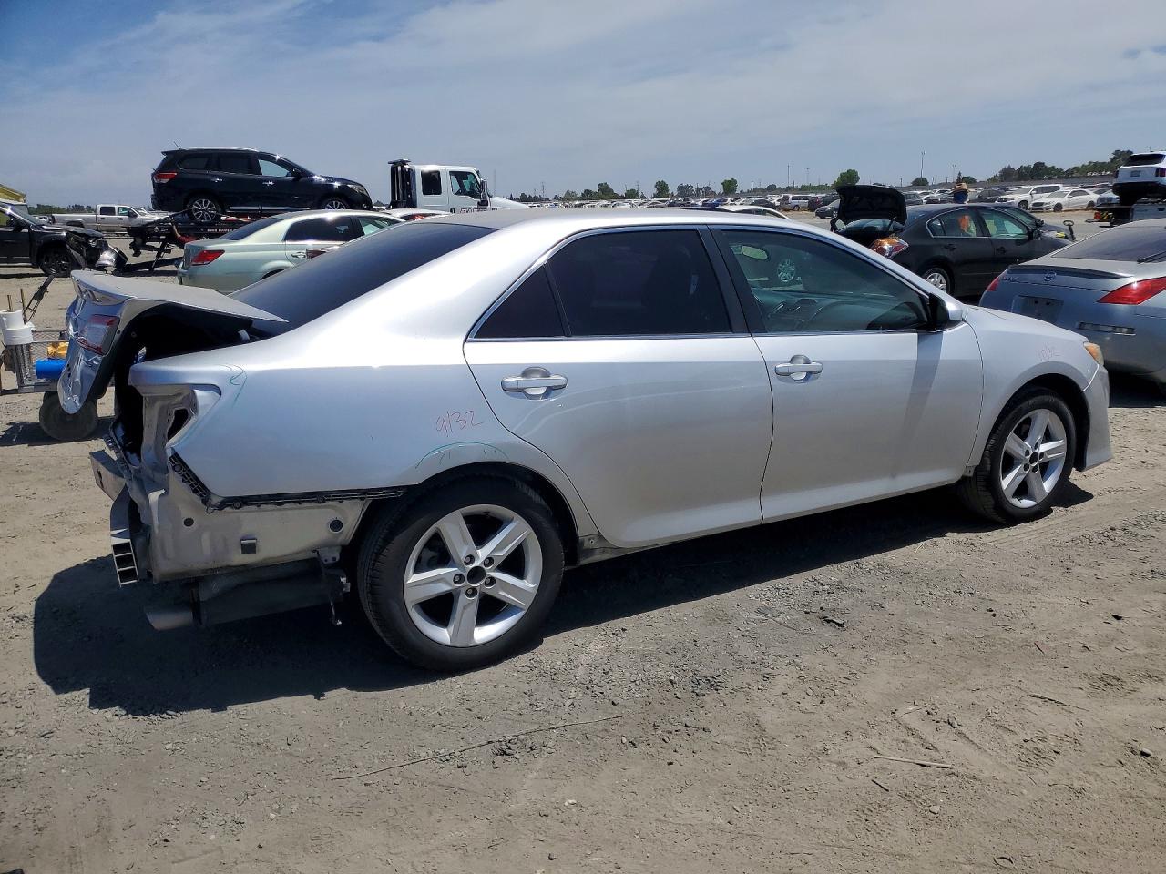 2014 Toyota Camry Se Silver vin: 4T1BF1FK3EU443082
