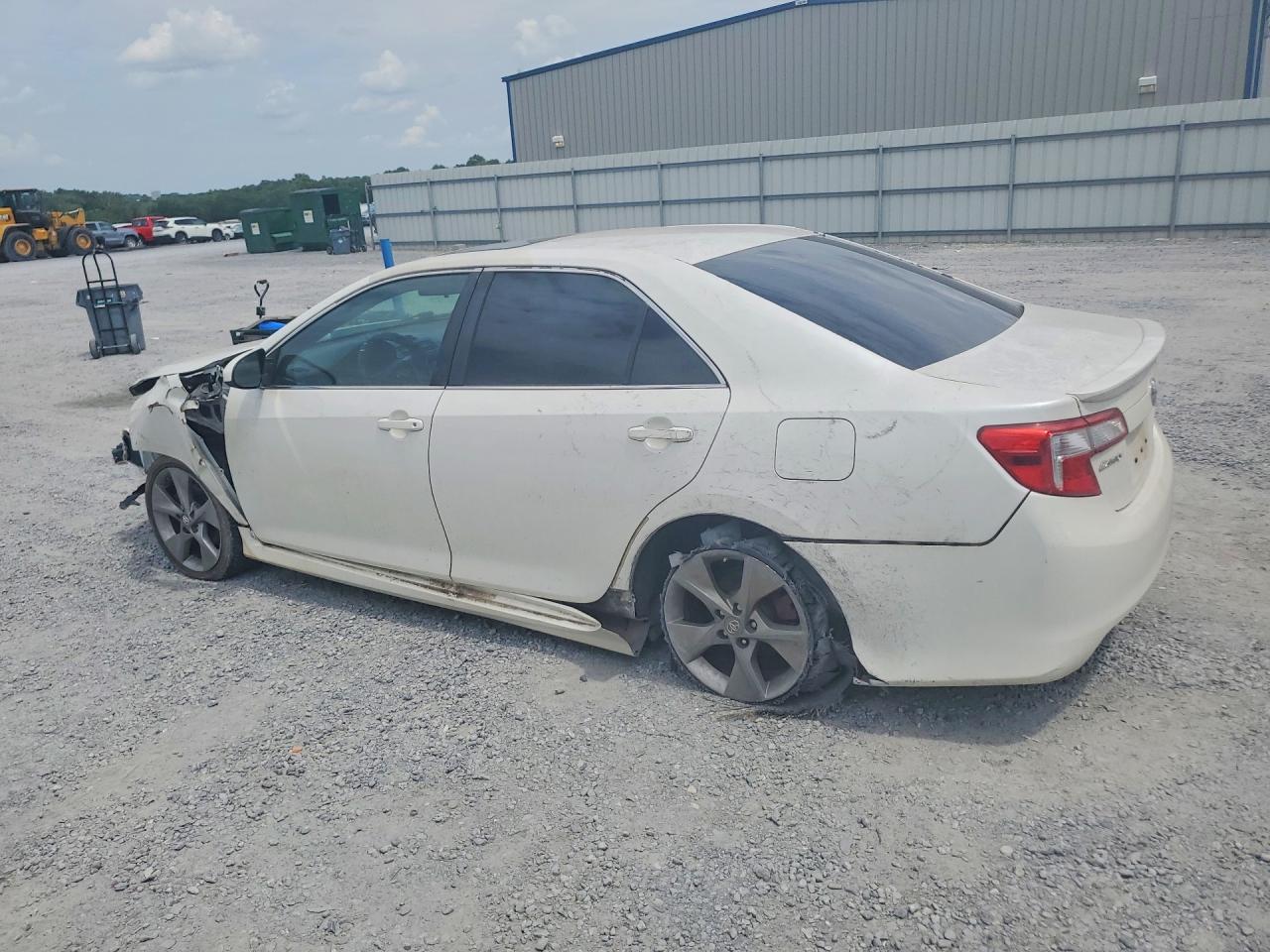2014 Toyota Camry Se Sport White vin: 4T1BF1FK3EU448329