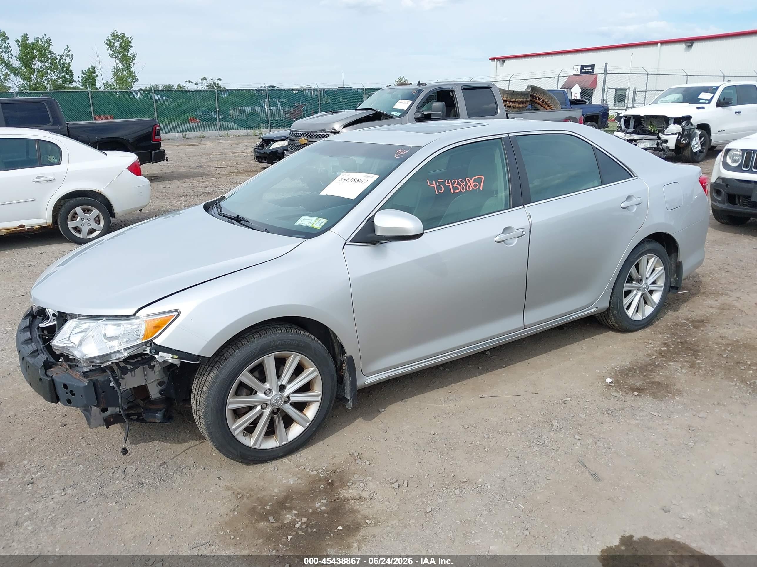 2014 Toyota Camry Xle Silver vin: 4T1BF1FK3EU449836