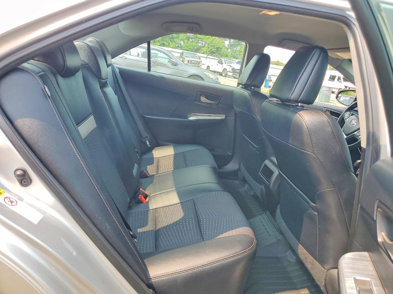 2014 Toyota Camry Se Silver vin: 4T1BF1FK3EU454051