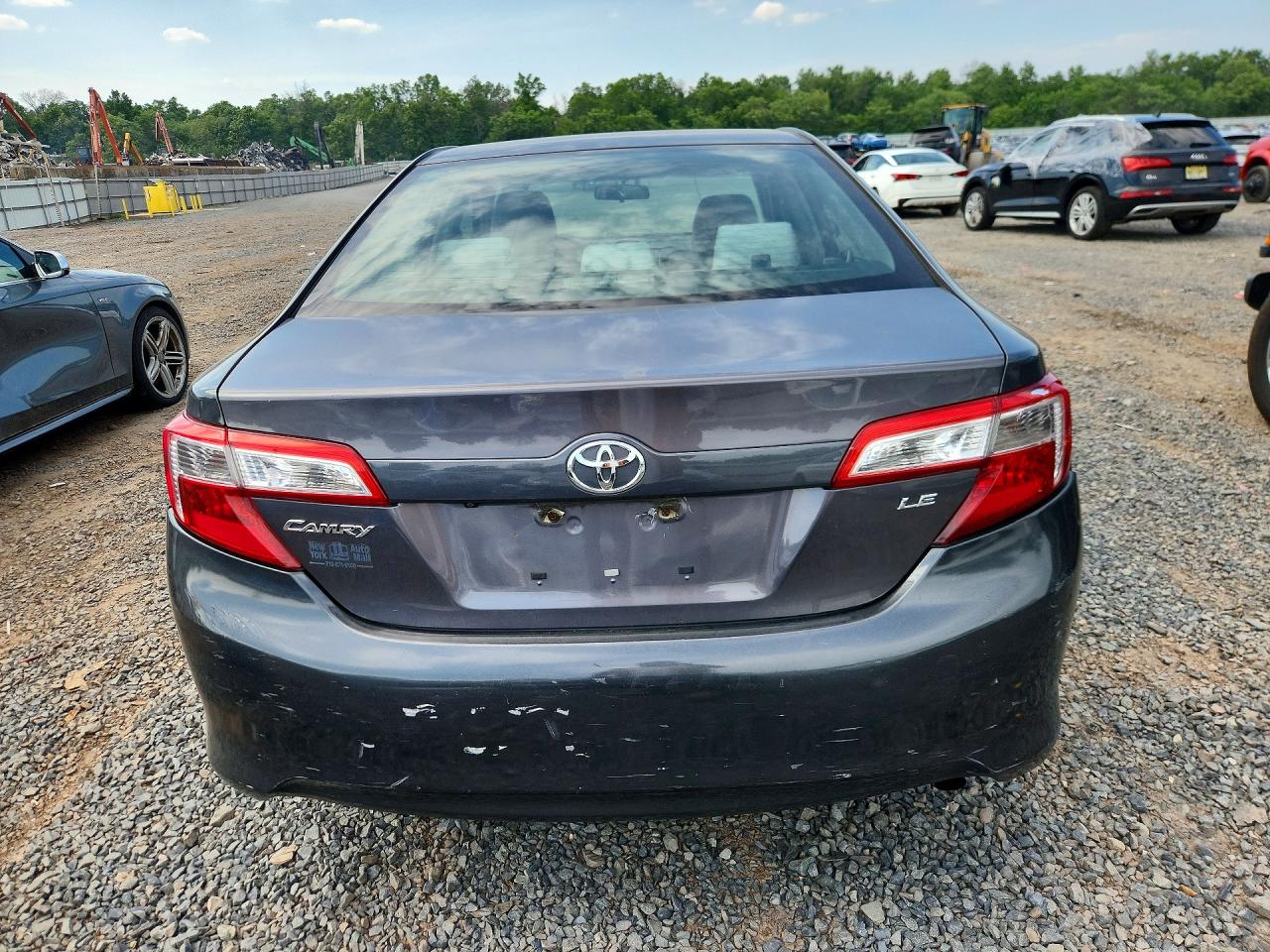 2014 Toyota Camry Le Gray vin: 4T1BF1FK3EU458729