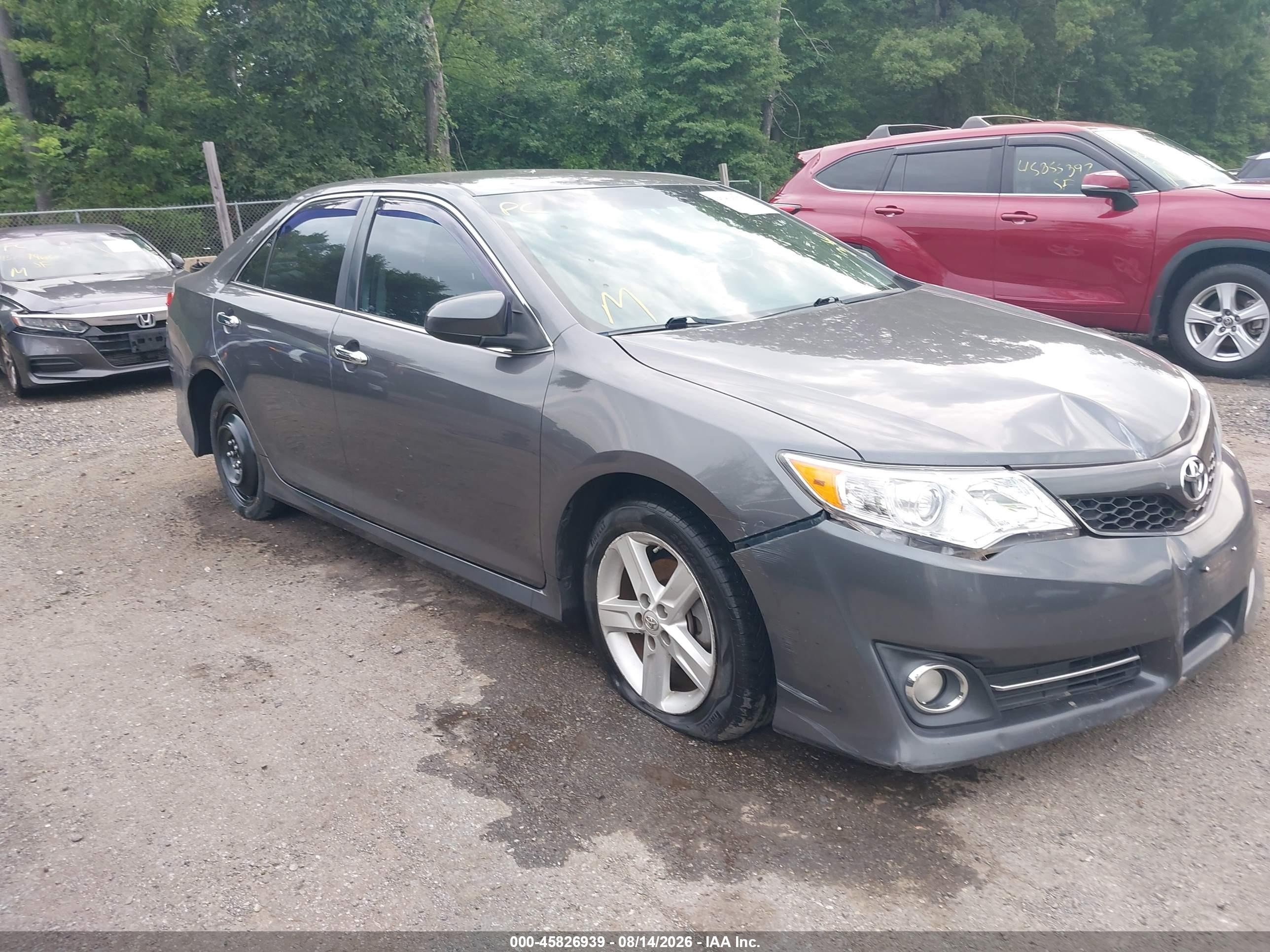 2014 Toyota Camry Se Gray vin: 4T1BF1FK3EU470721