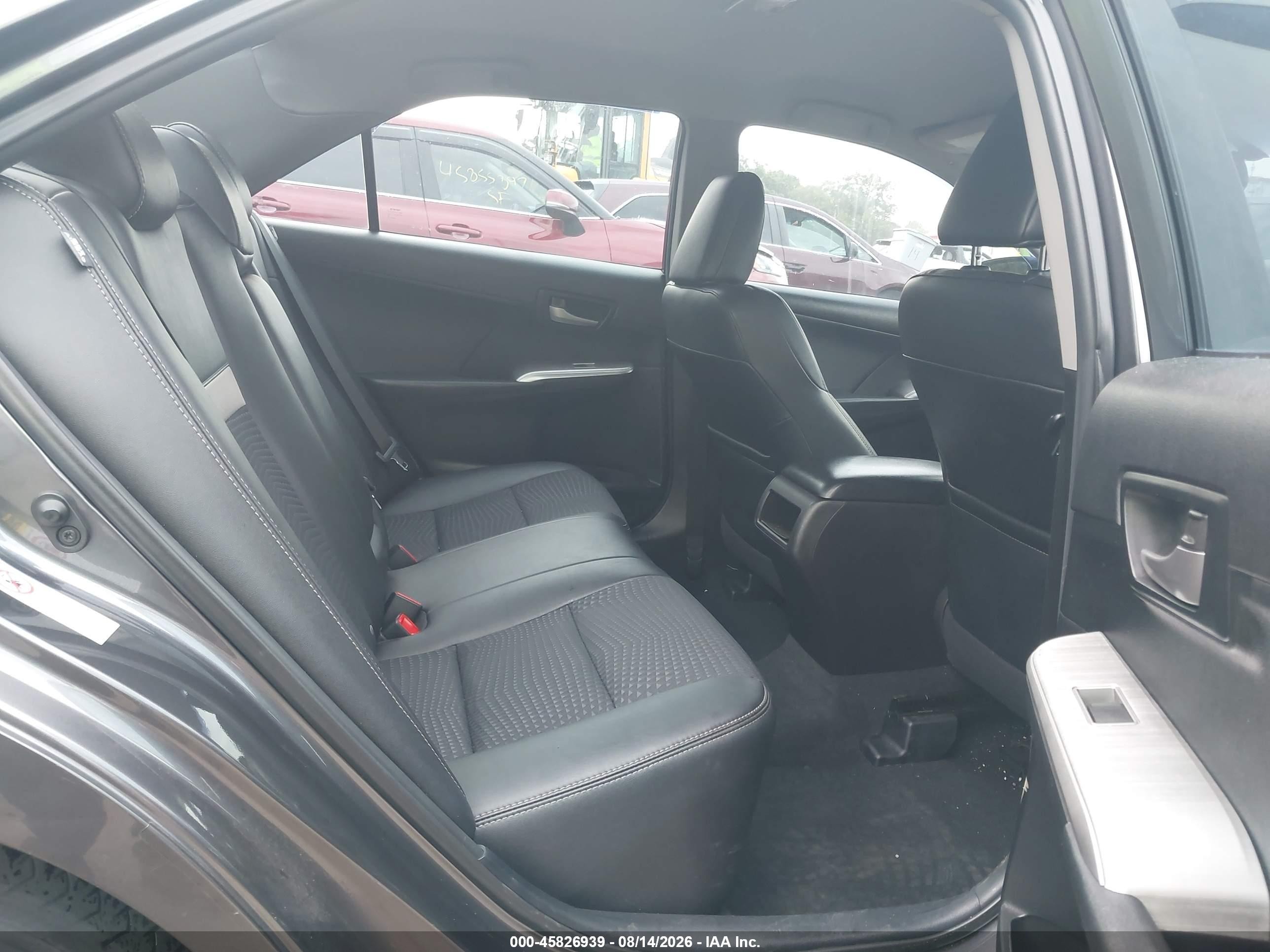 2014 Toyota Camry Se Gray vin: 4T1BF1FK3EU470721