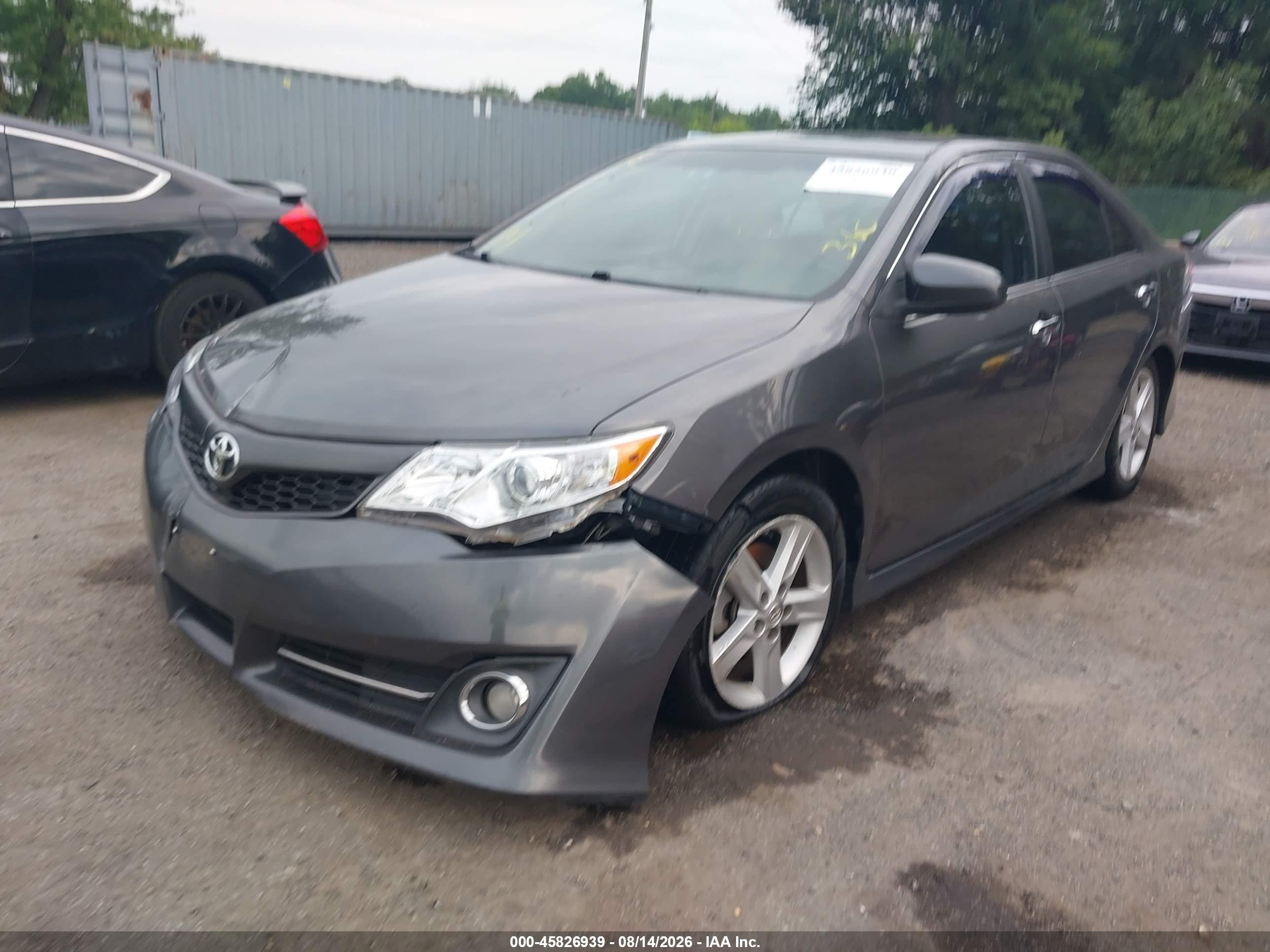 2014 Toyota Camry Se Gray vin: 4T1BF1FK3EU470721