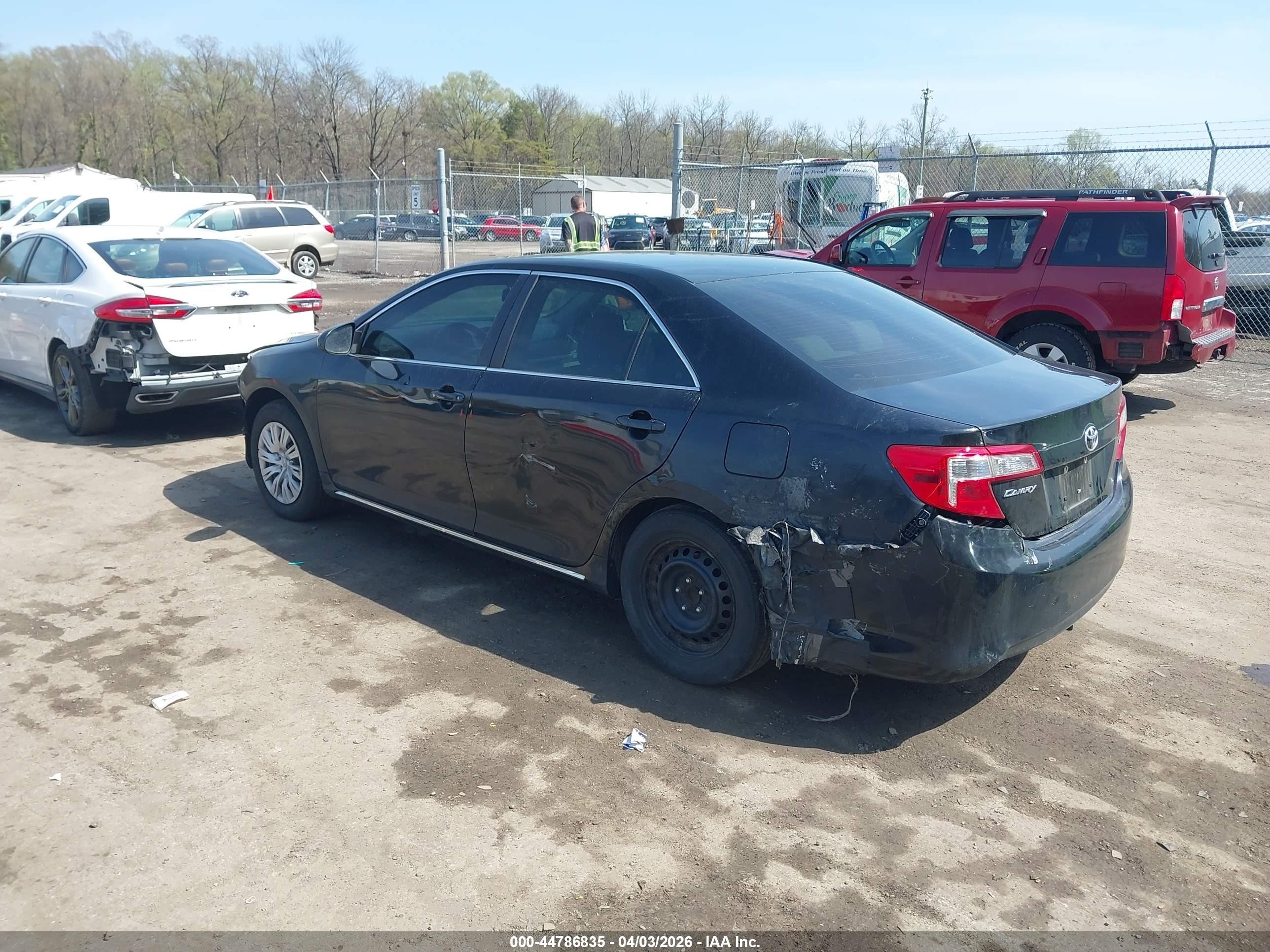 2014 Toyota Camry Le Black vin: 4T1BF1FK3EU470833