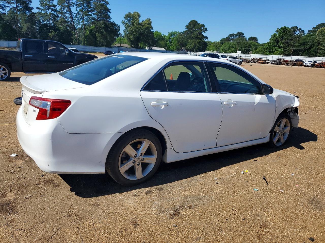2014 Toyota Camry Se White vin: 4T1BF1FK3EU734343