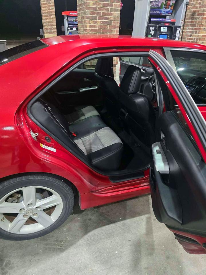 2014 Toyota Camry Se Red vin: 4T1BF1FK3EU736321