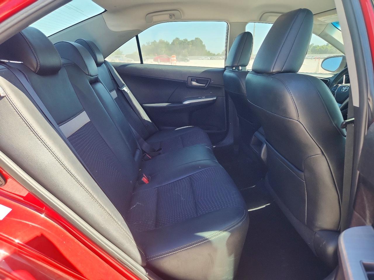 2014 Toyota Camry Se Red vin: 4T1BF1FK3EU741941
