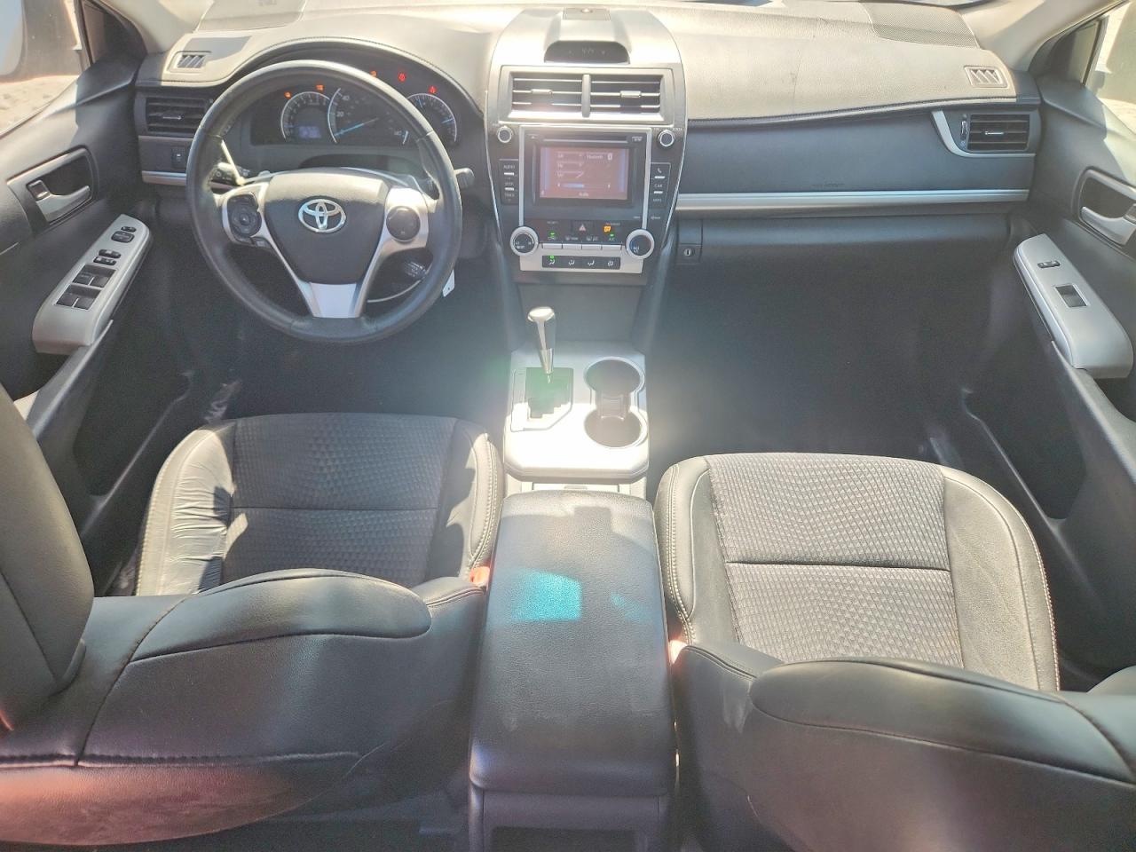 2014 Toyota Camry Se Red vin: 4T1BF1FK3EU741941