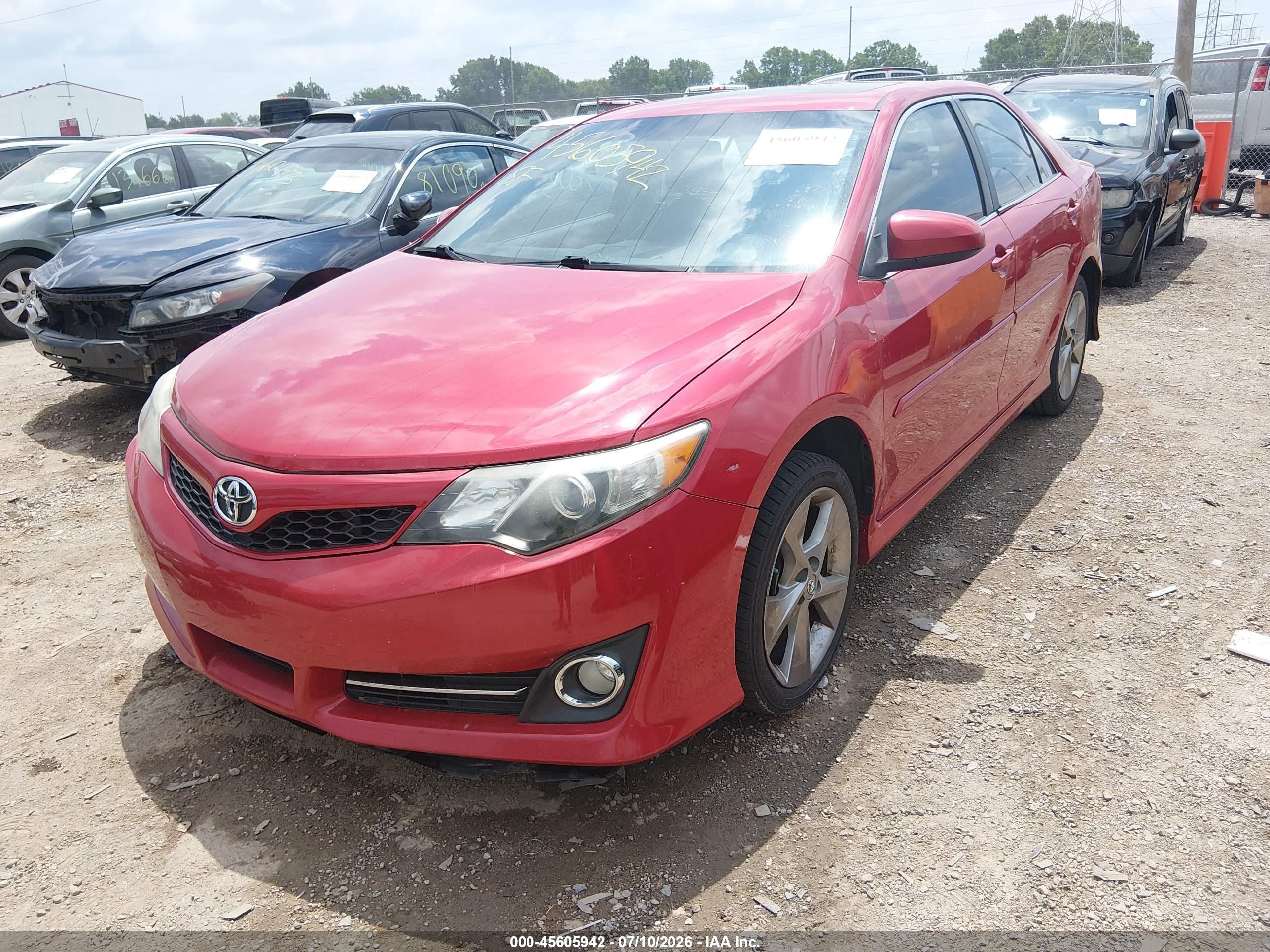 2014 Toyota Camry Se Sport Red vin: 4T1BF1FK3EU742202
