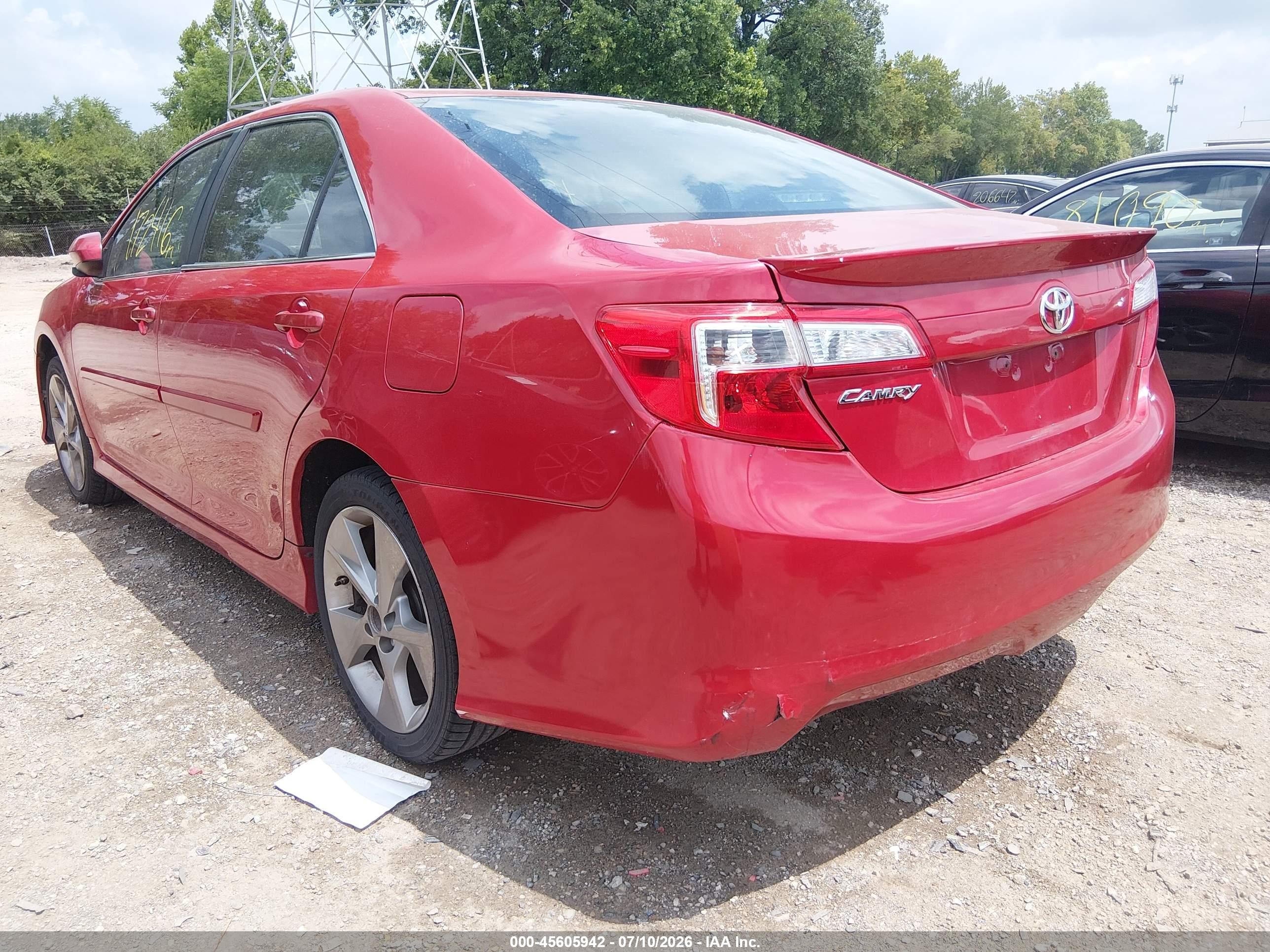 2014 Toyota Camry Se Sport Red vin: 4T1BF1FK3EU742202