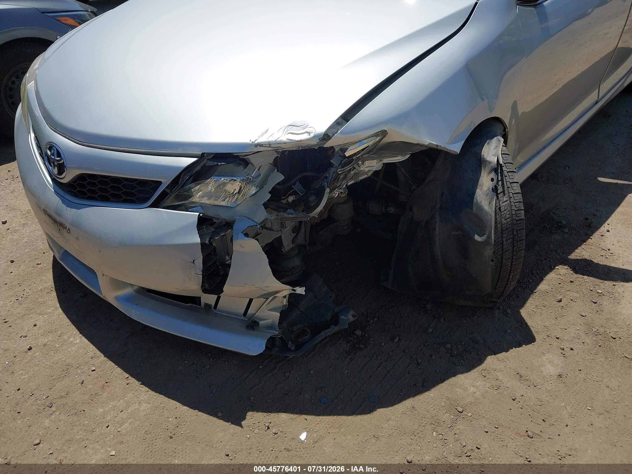 2014 Toyota Camry Se Silver vin: 4T1BF1FK3EU759646