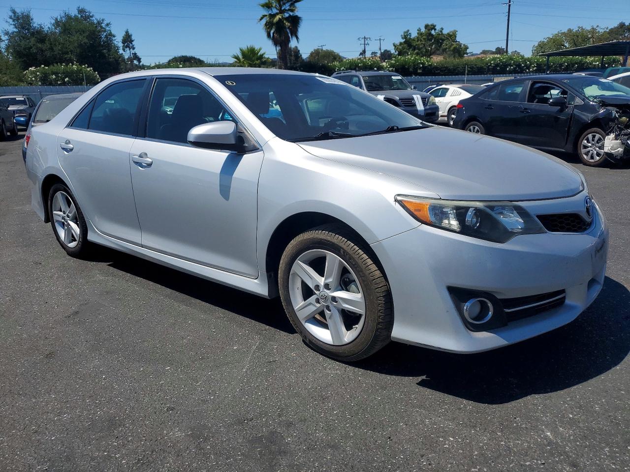 2014 Toyota Camry Se Silver vin: 4T1BF1FK3EU763955